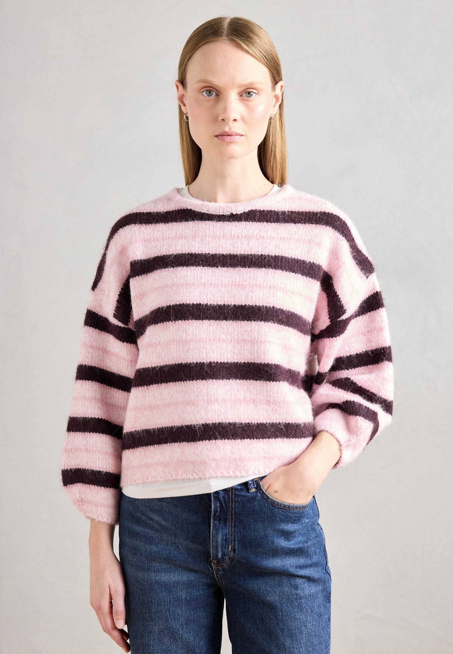 Lindex SWEATER LOLLIE - Trui - licht stoffig roze