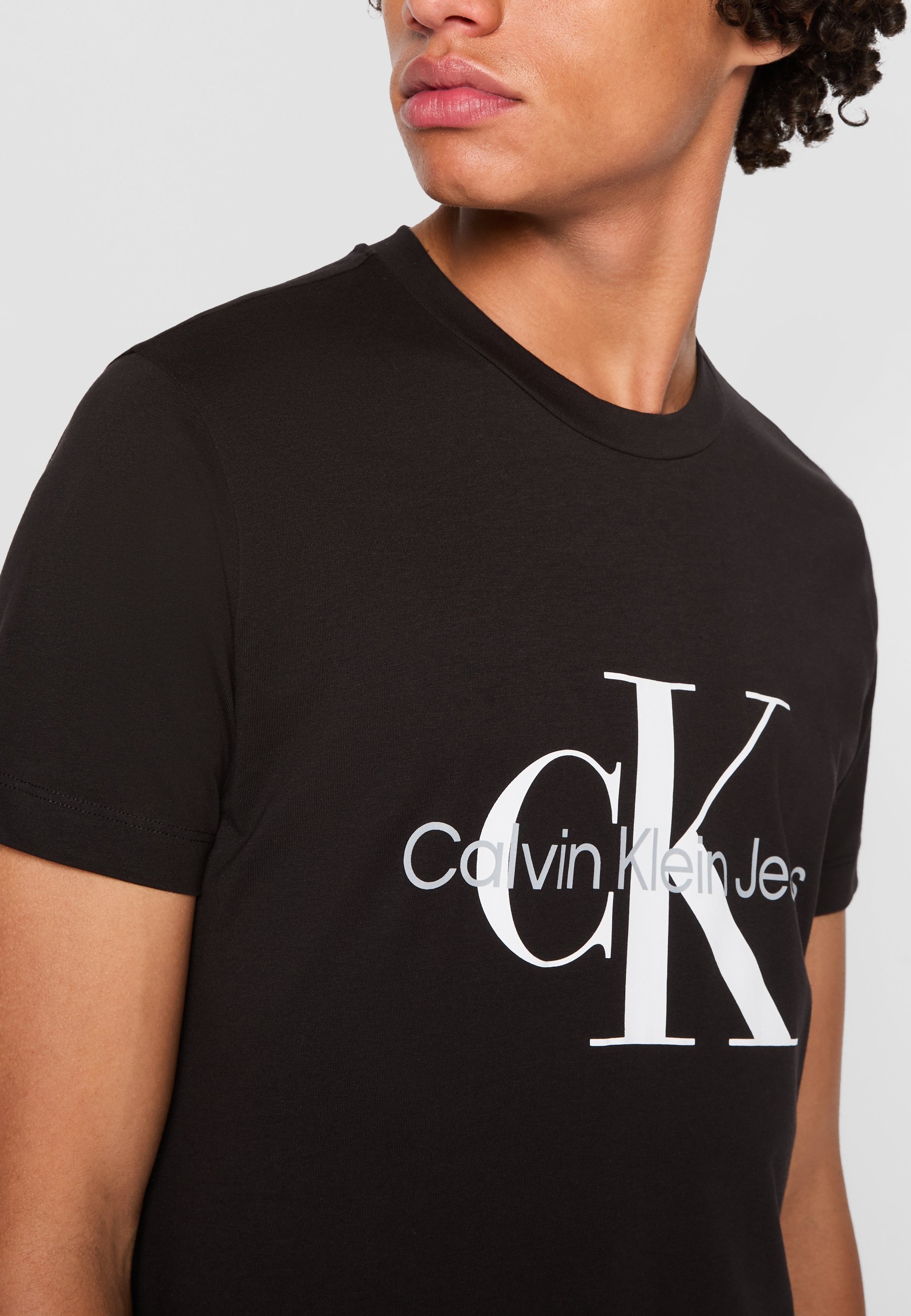 Calvin Klein Jeans CORE MONOGRAM SLIM TEE - T-shirt stampata - nera