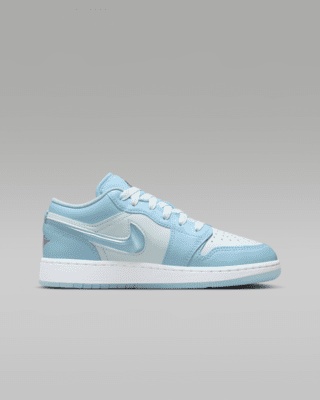 Air Jordan 1 Low SE Older Kids' Shoes