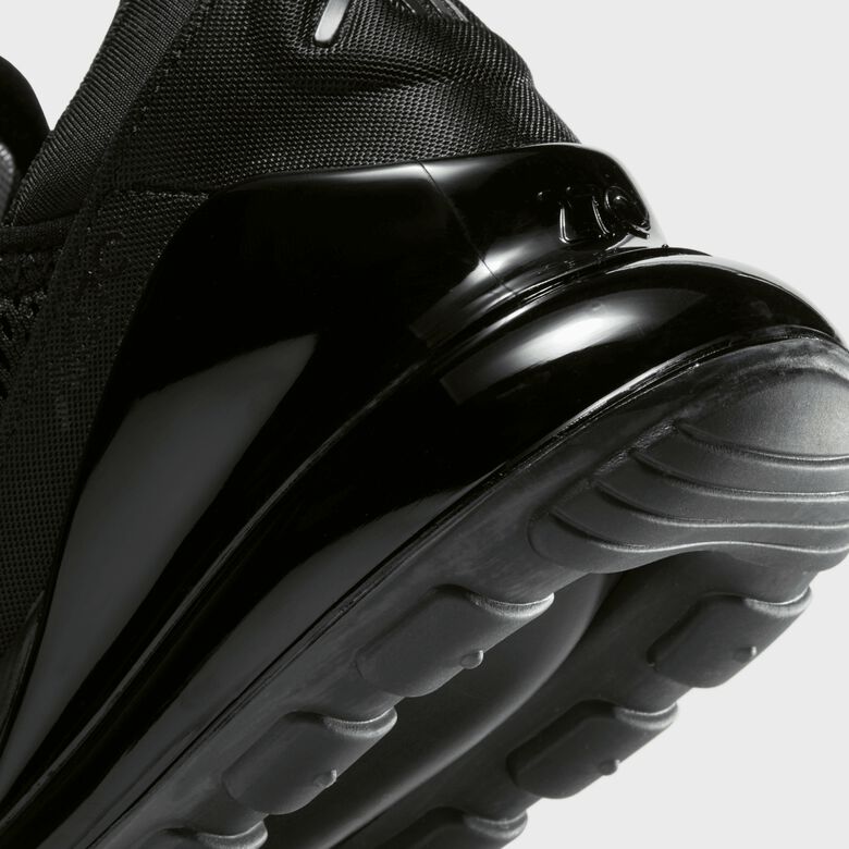 Air Max 270