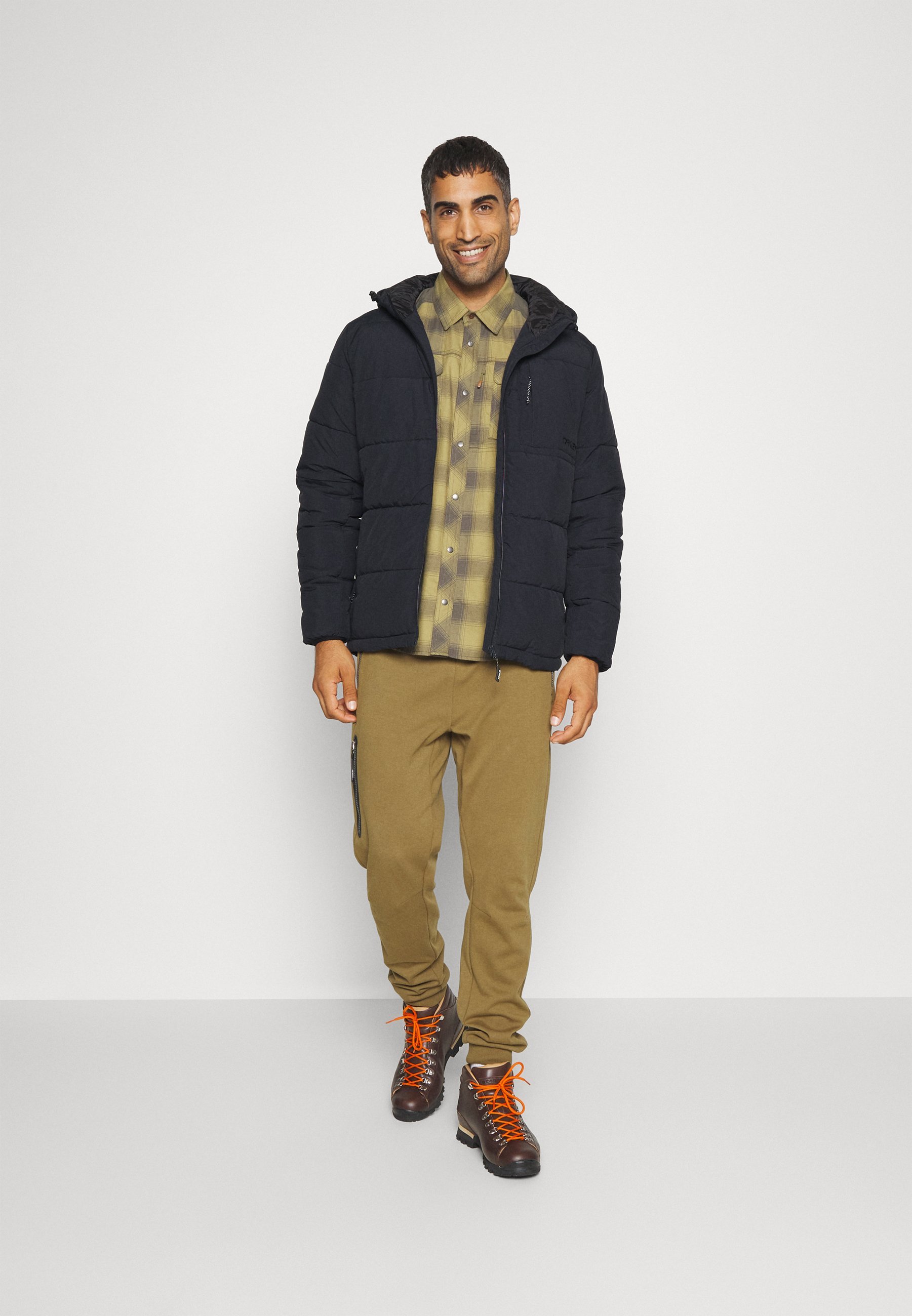Oakley TAHOE JACKET - Winterjas - blackout