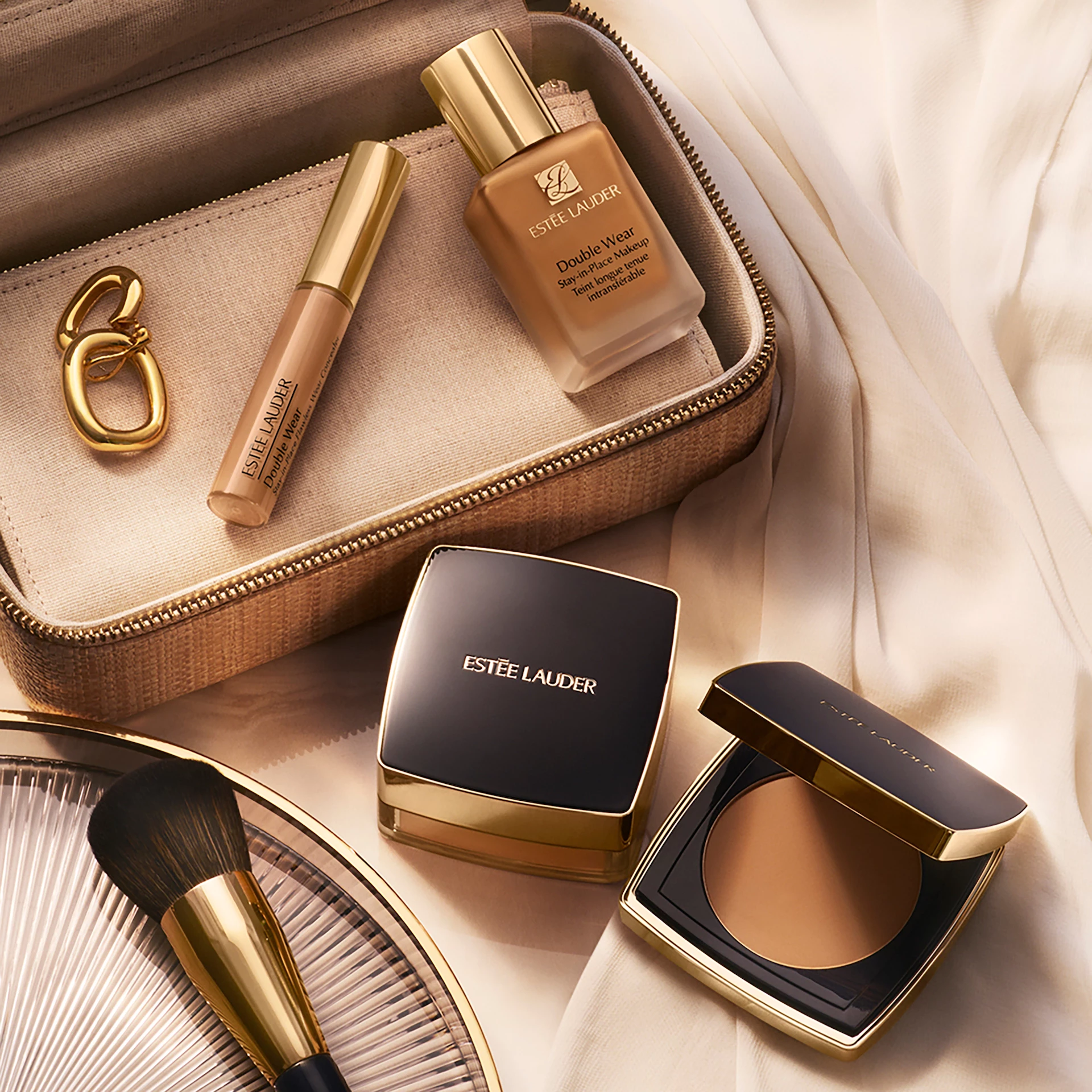 Double Wear Stay-In-Place mat puder u prahu SPF 10 kompaktni 3N1 Ivory Beige - Estée Lauder