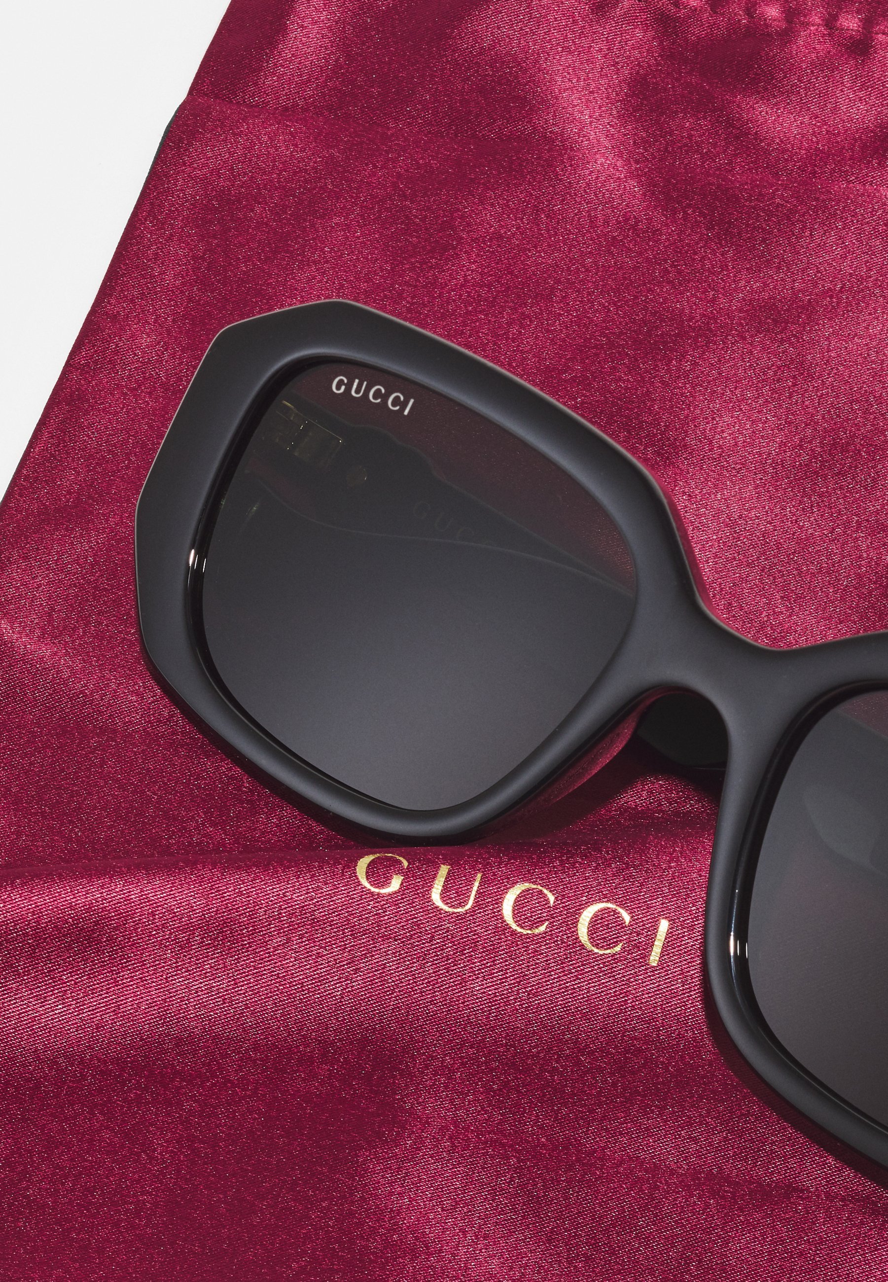 Lunettes de soleil Gucci - noir/gris