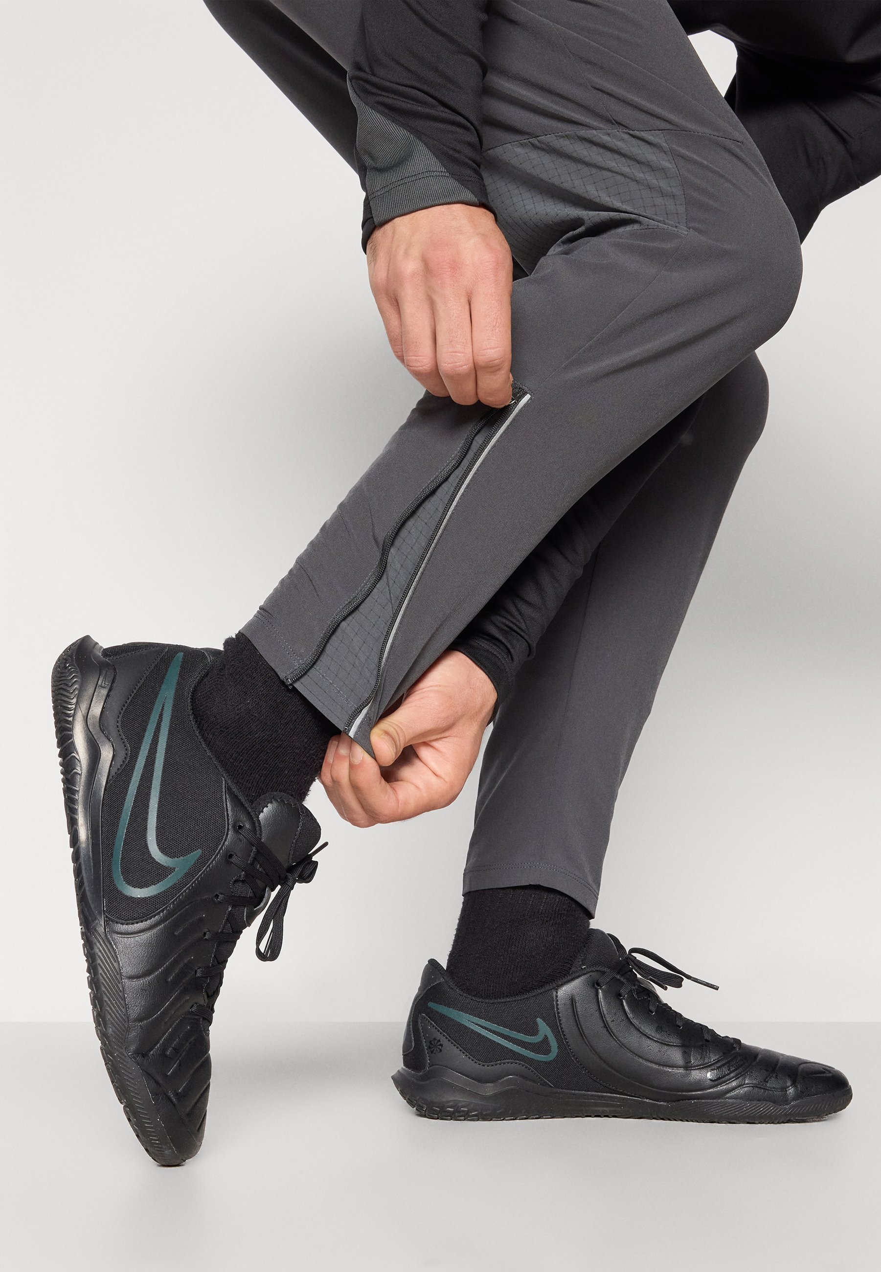 Nike Performance PARIS SAINT-GERMAIN PHENOM ELITE - Klubirõivad - antratsiithall/hõbedane