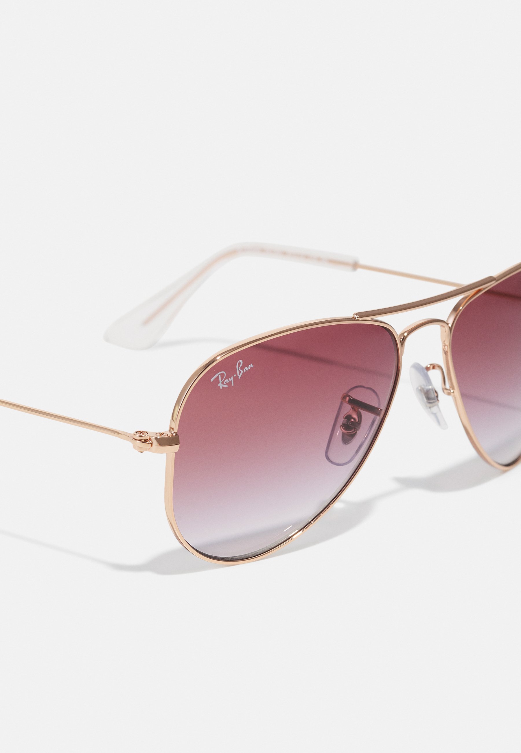 Lunettes de soleil Ray-Ban - couleur or rose/violet foncé dégradé