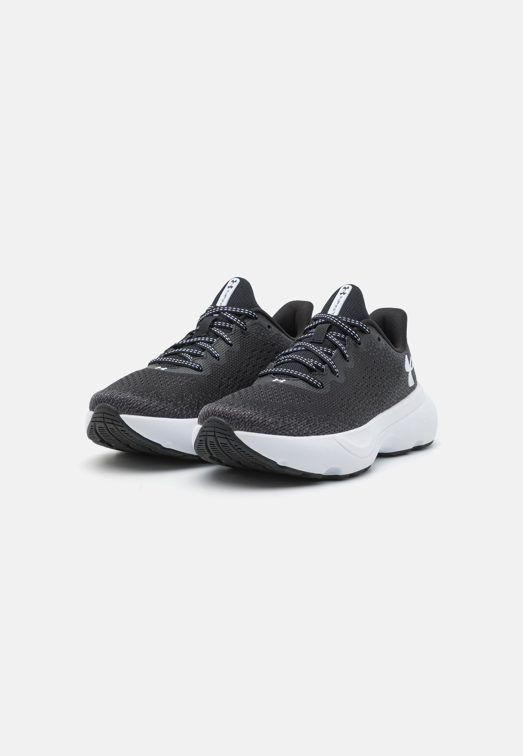 Under Armour INFINITE - Chaussures de running sur route - noir/blanc