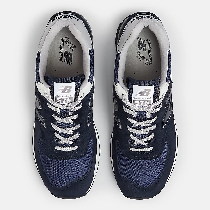 Unisex, hergestellt in Großbritannien, Artikelnummer 576 – Dunkelblau mit dunklem Indigo und Legierung