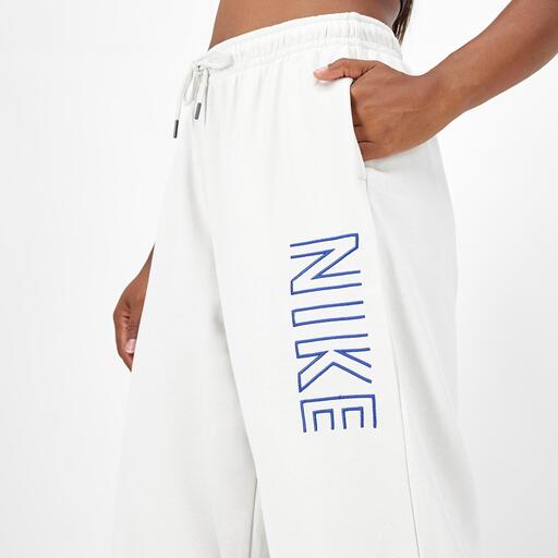 Nike Dance
