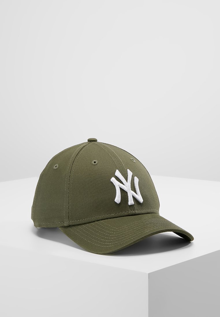 New Era petten