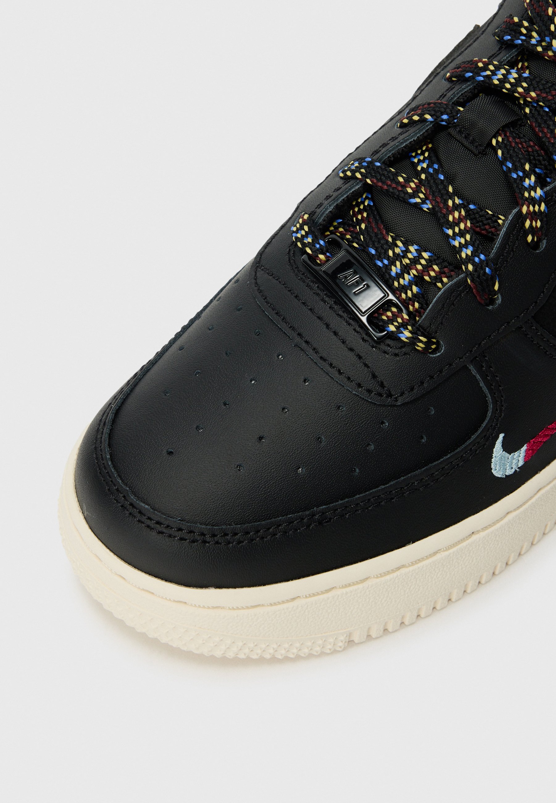 Nike Sportswear AIR FORCE 1 UNISEX - Tenisky - black/saturn gold-coloured/comet blue