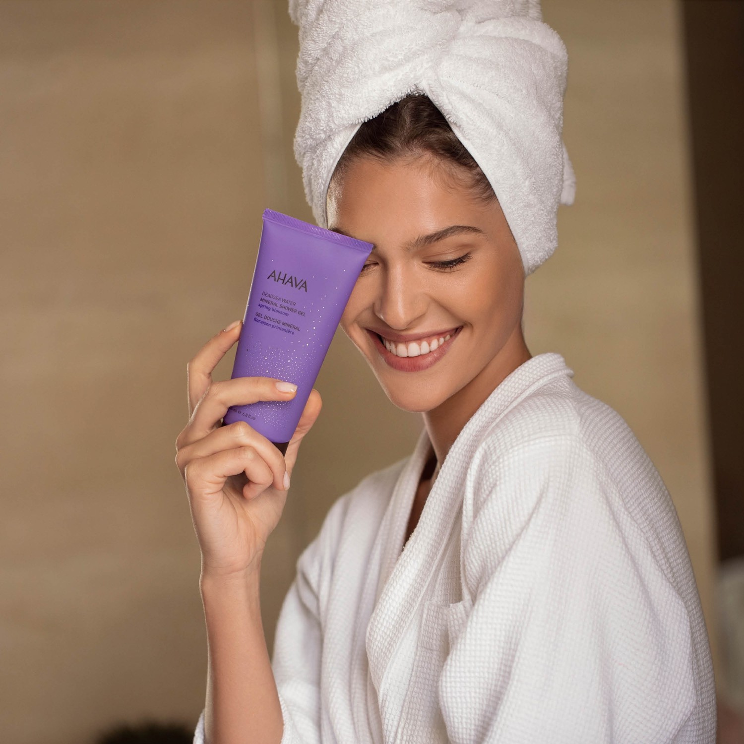 AHAVA Mineral Shower Gel Spring Blossom