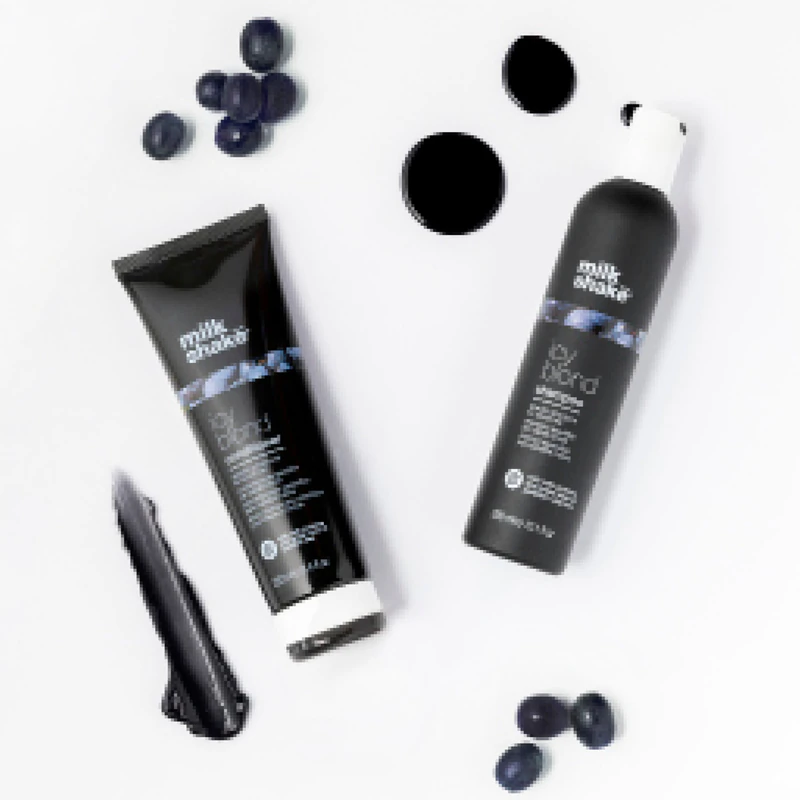 Kit duo milk_shake® Icy Blond para cabelos loiros e com mechas.