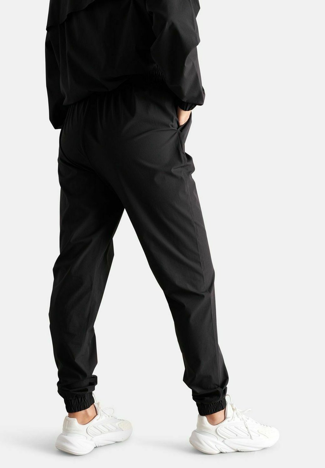aim'n® WINDBREAKER - Pantalon - noir