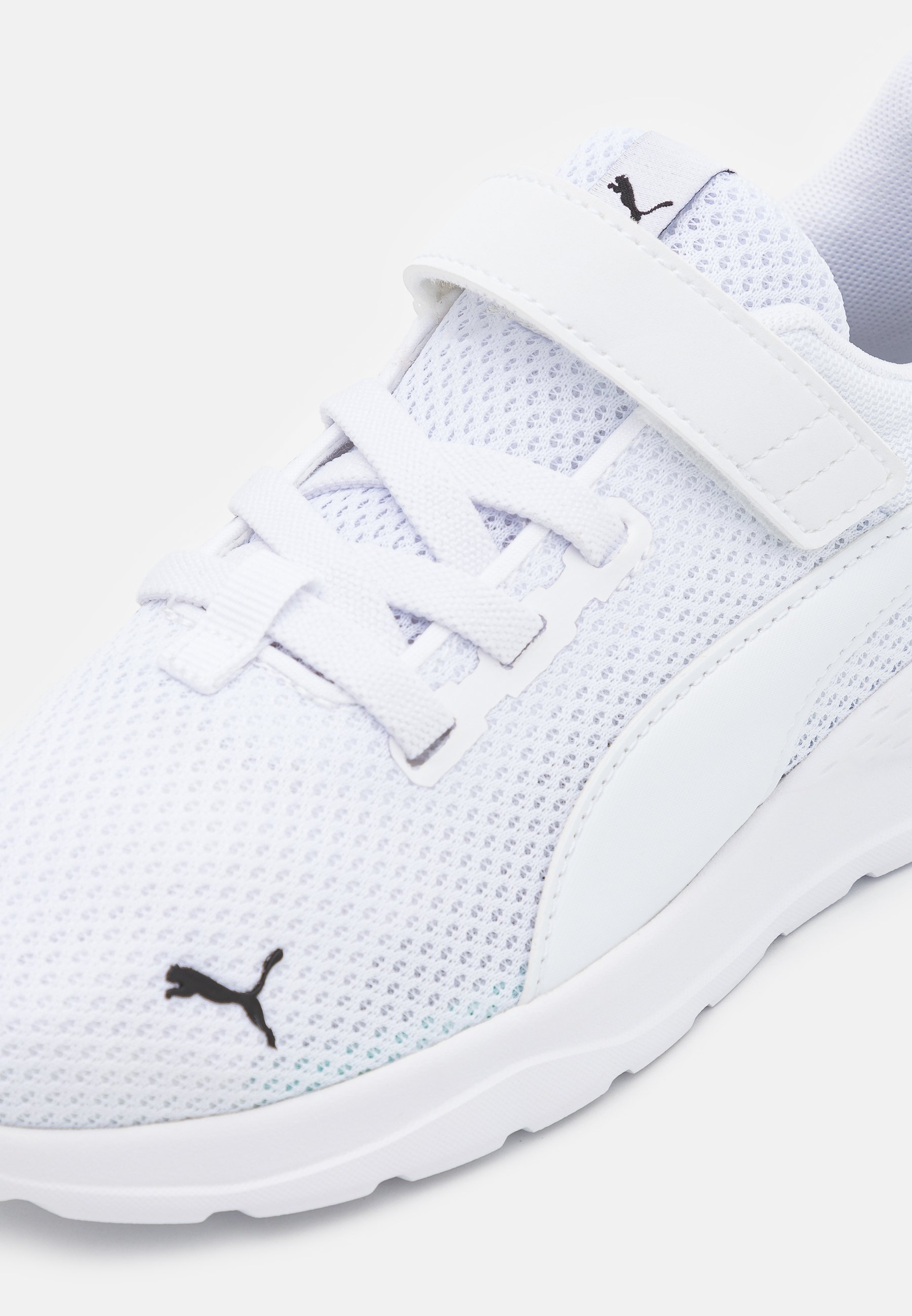 Puma ANZARUN LITE AC UNISEX - Hardloopschoenen voor op de weg - wit