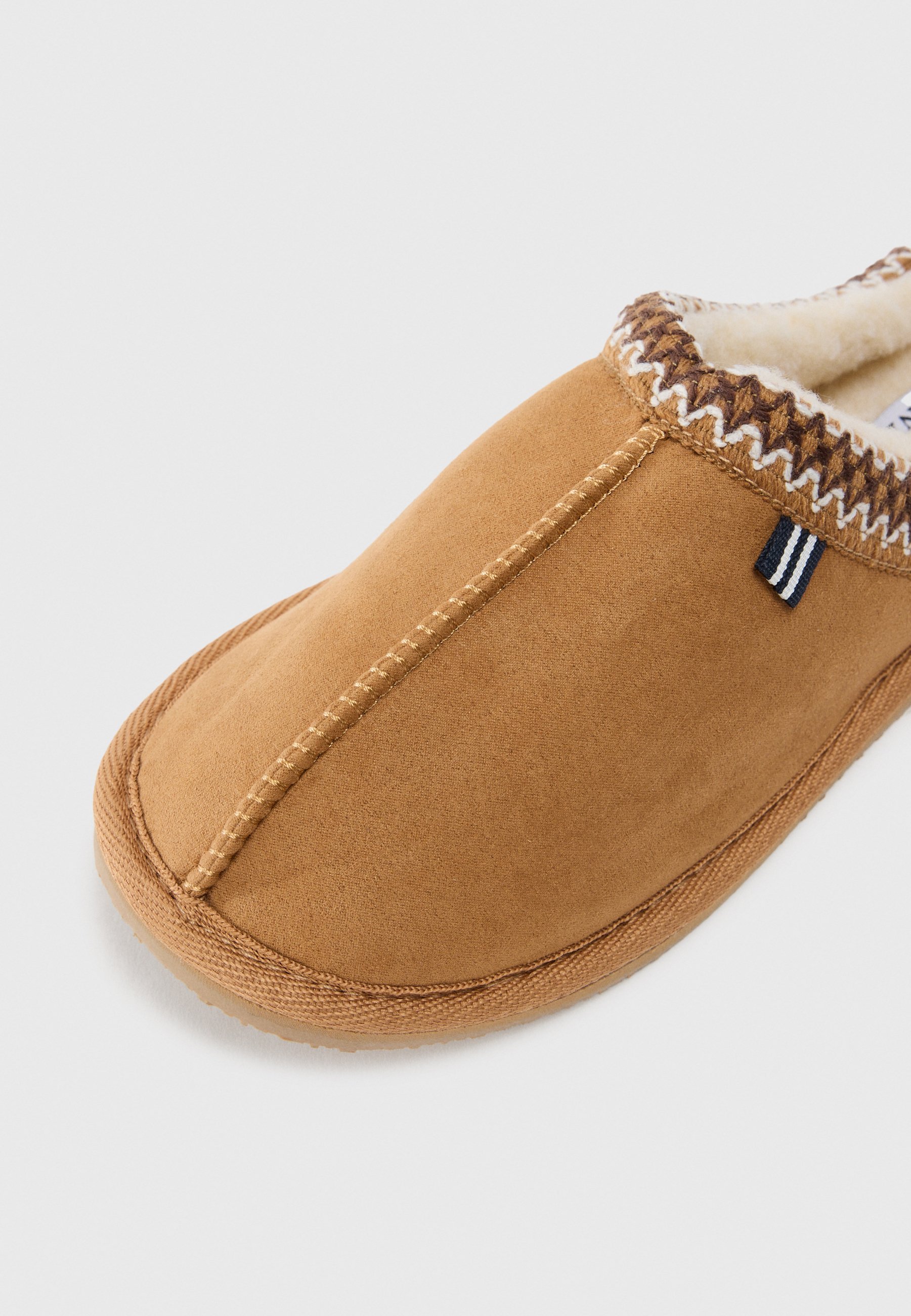 Pier One Unisex-Hausschuhe – hellbraun
