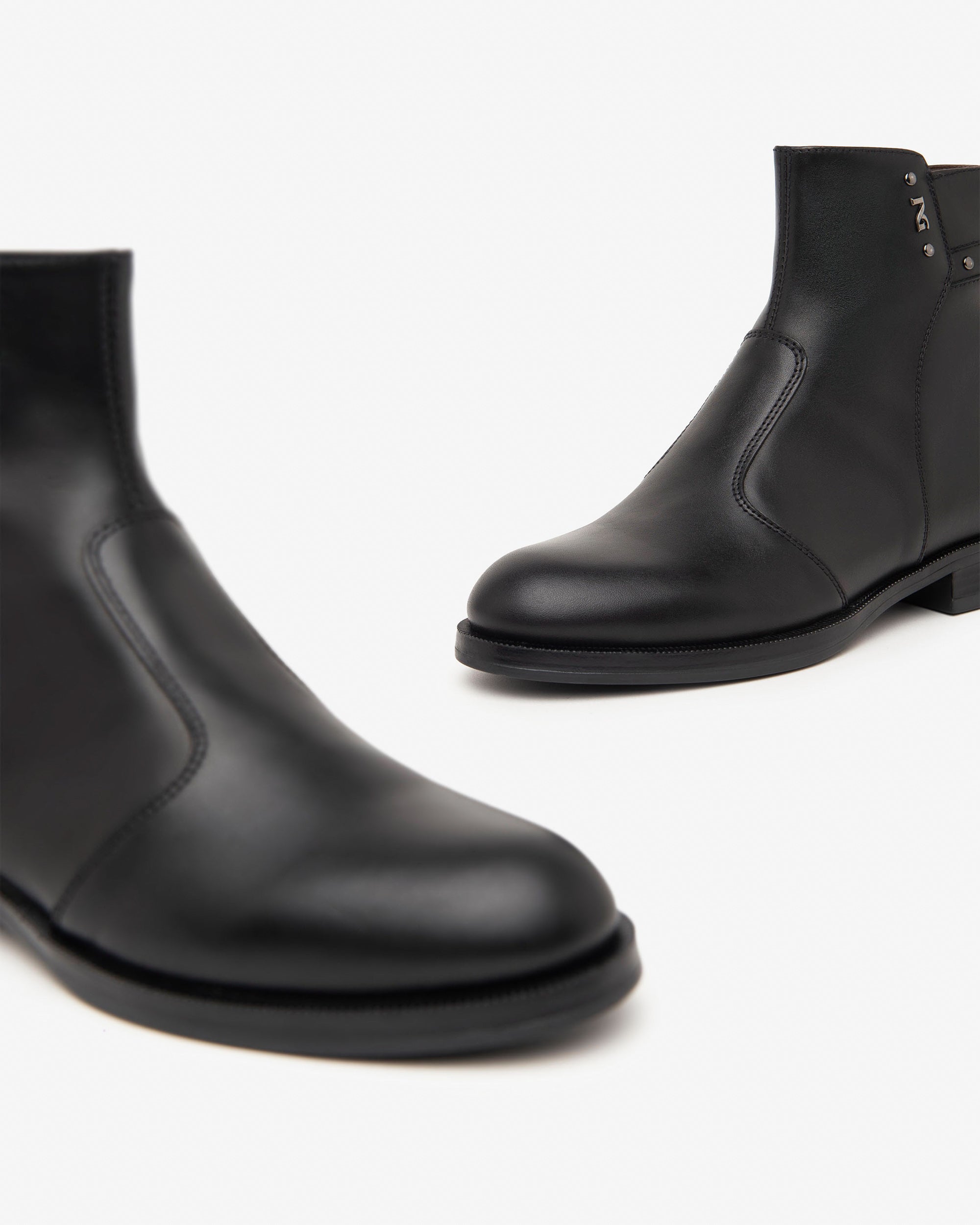  Damen-Ankle-Boots aus Leder