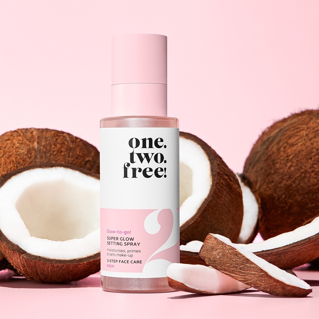 one.two.free! Fixačný sprej Super Glow Setting – 100 ml