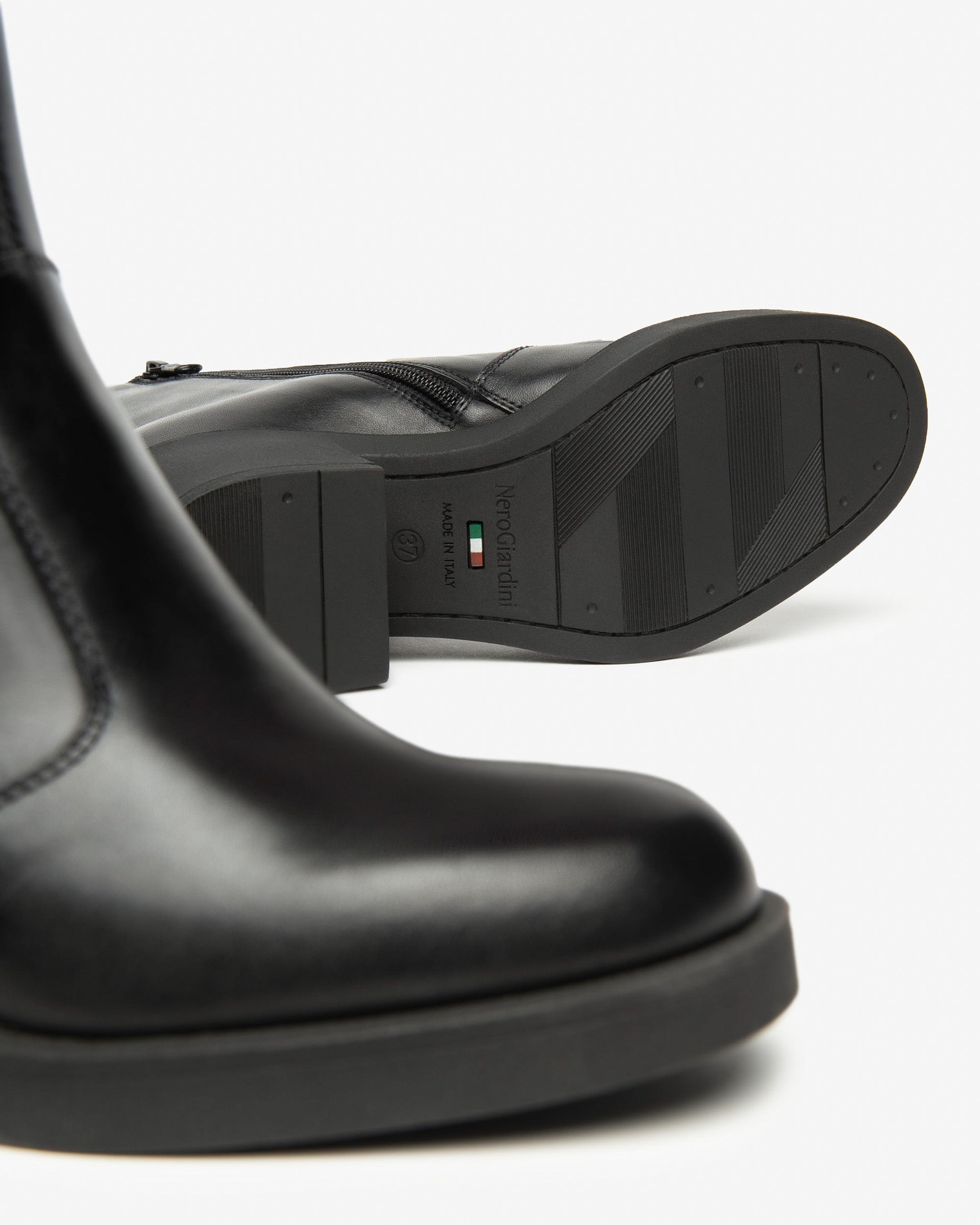  Damen-Ankle-Boots aus Leder