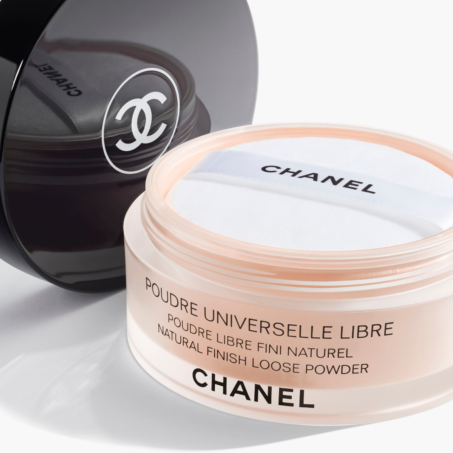 CHANEL puder za vezivanje POUDRE UNIVERSELLE LIBRE - 30 g