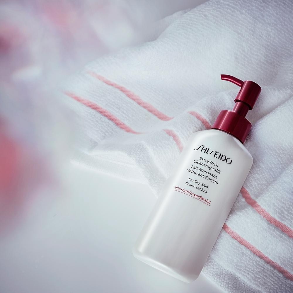Shiseido Lait Moussant Nettoyant Enrichi