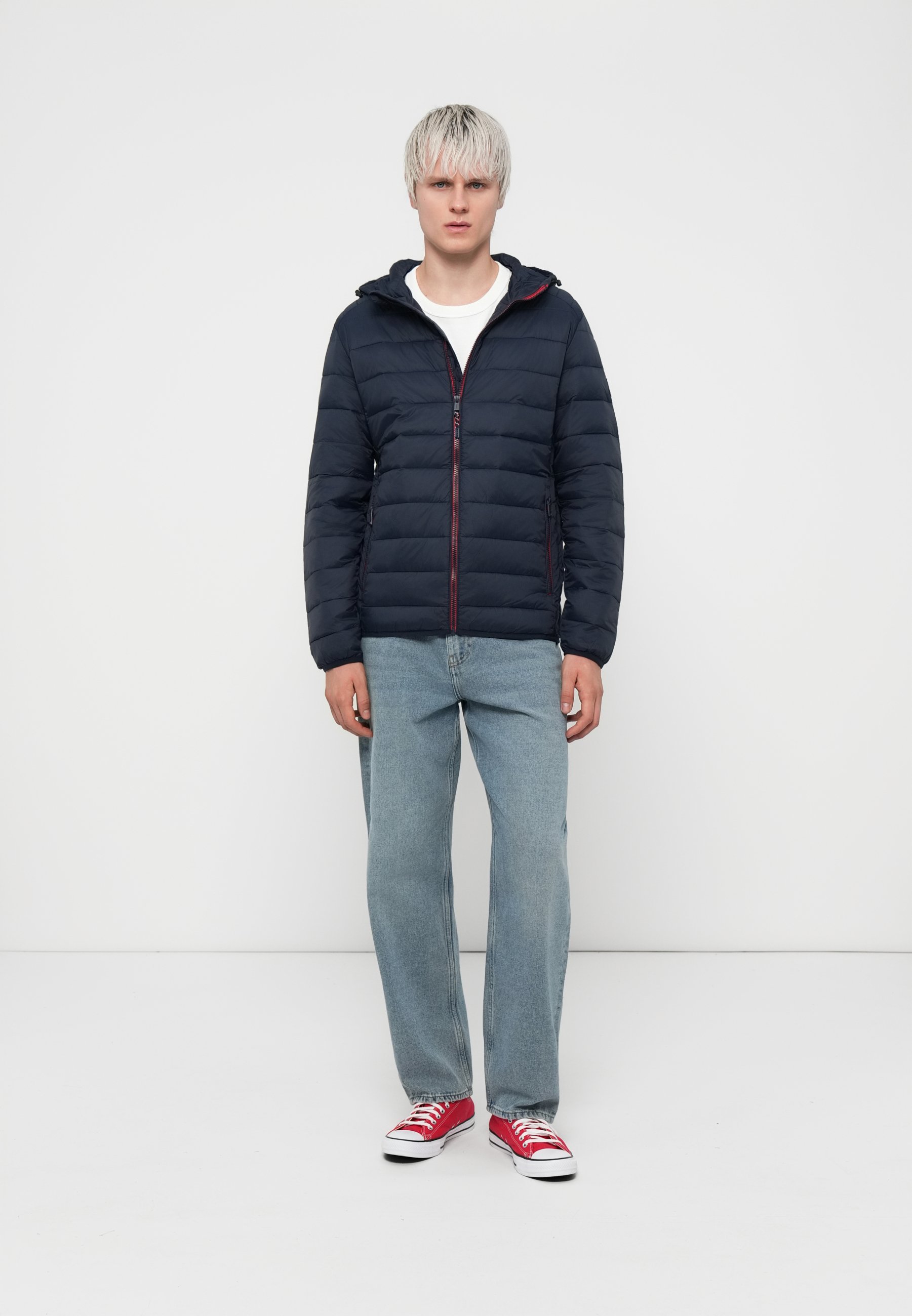 Jack & Jones JJEBRADLEY LIGHT PUFFER HOOD - Lichte jas - Sky Captain