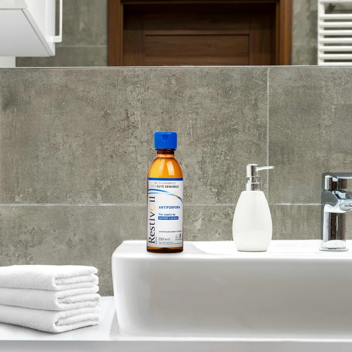 RESTIVOIL Restivoil OlioShampoo Complex 250 ml Anti-Schuppen-Behandlung