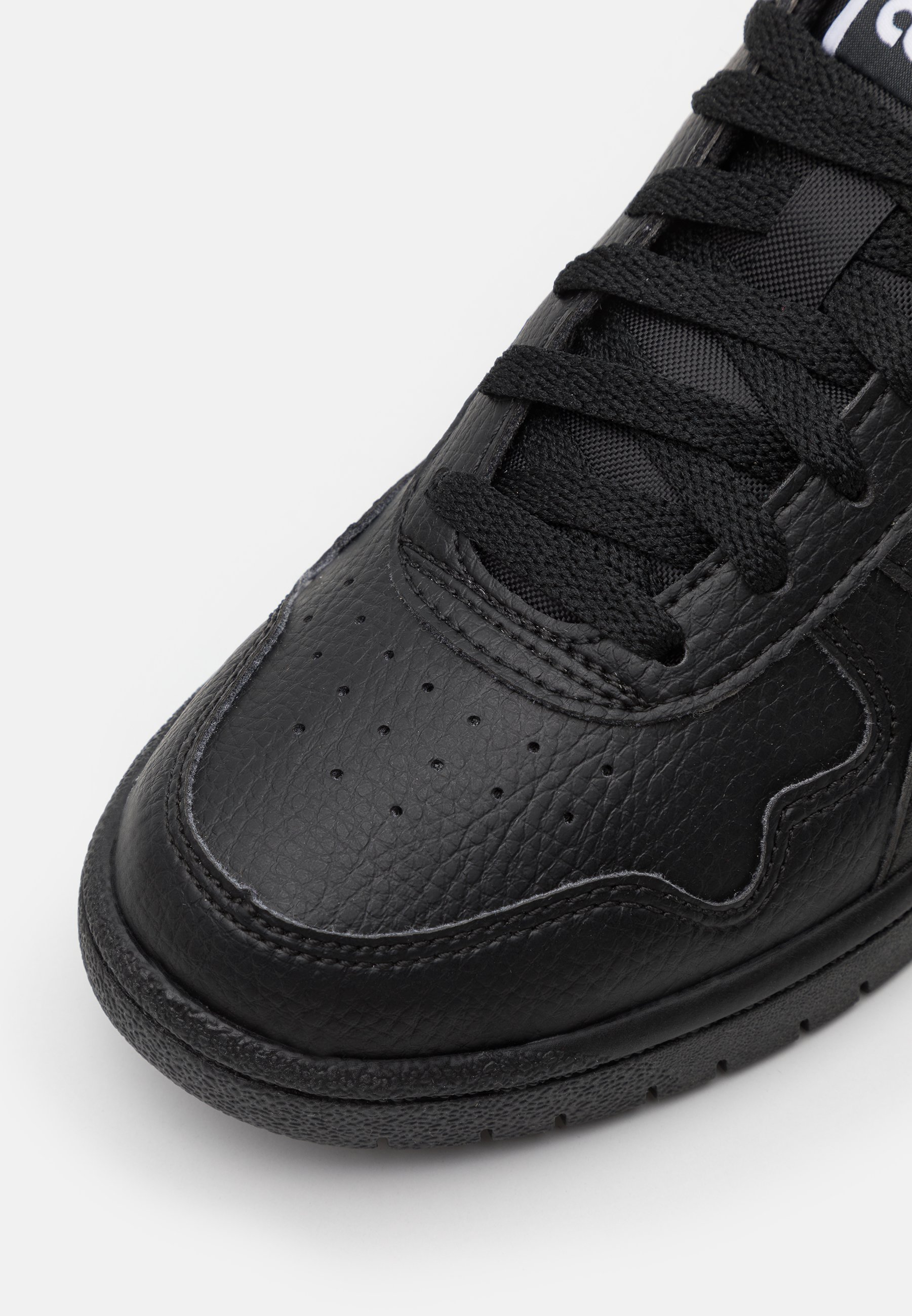 ASICS SportStyle -matalavartiset lenkkarit