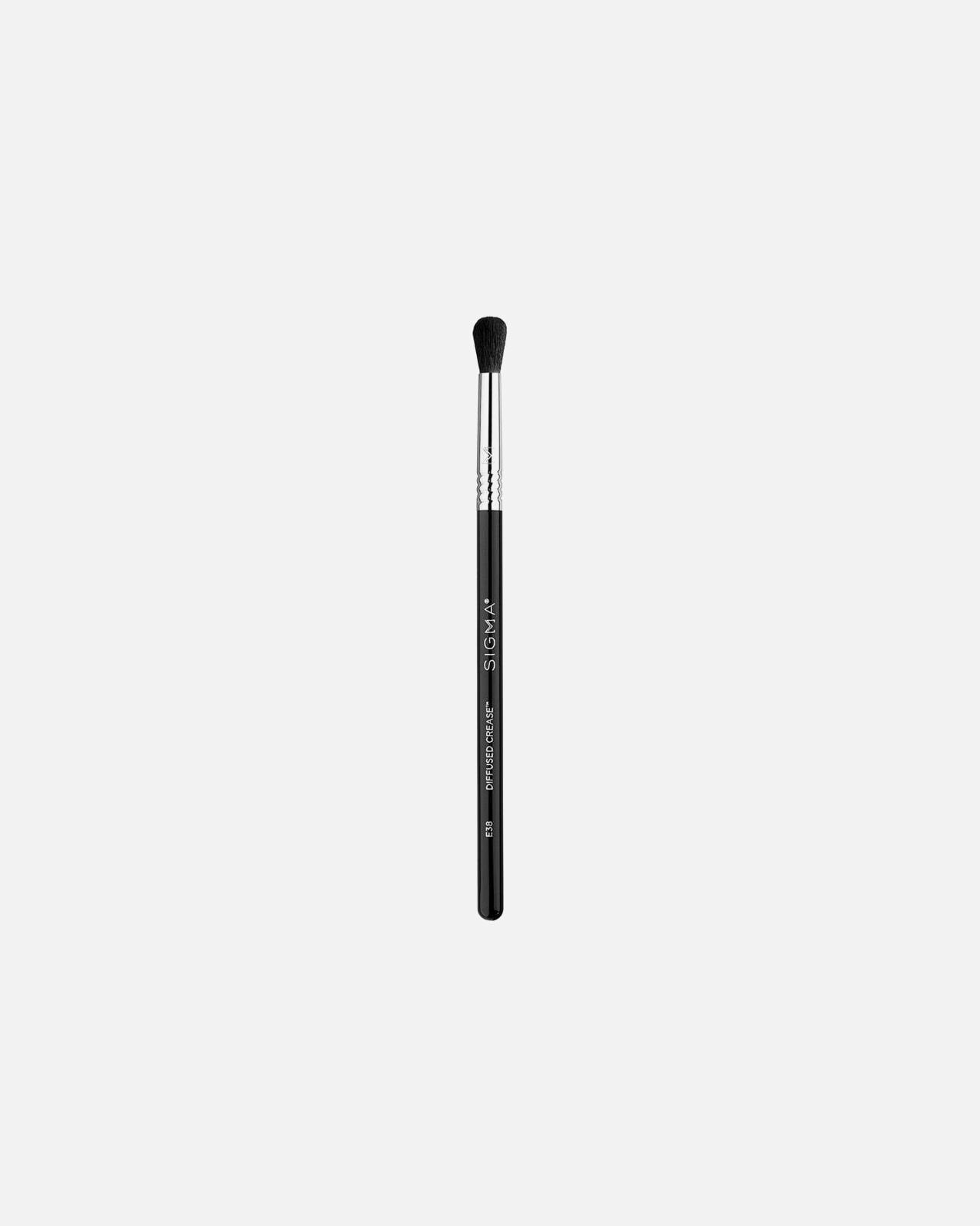 Sigma acu ēnu otiņa E38 Diffused Crease – 1 gab.