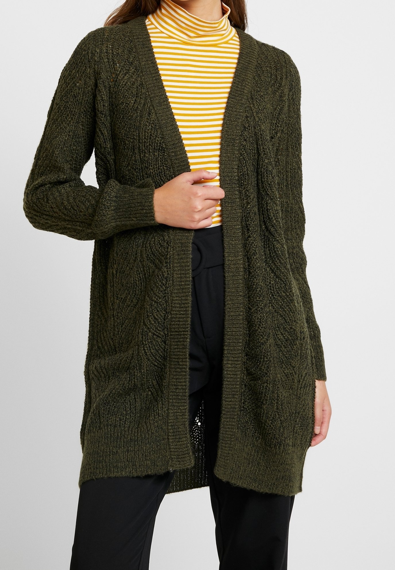 Objekt-Strickjacke – Dunkelgrün