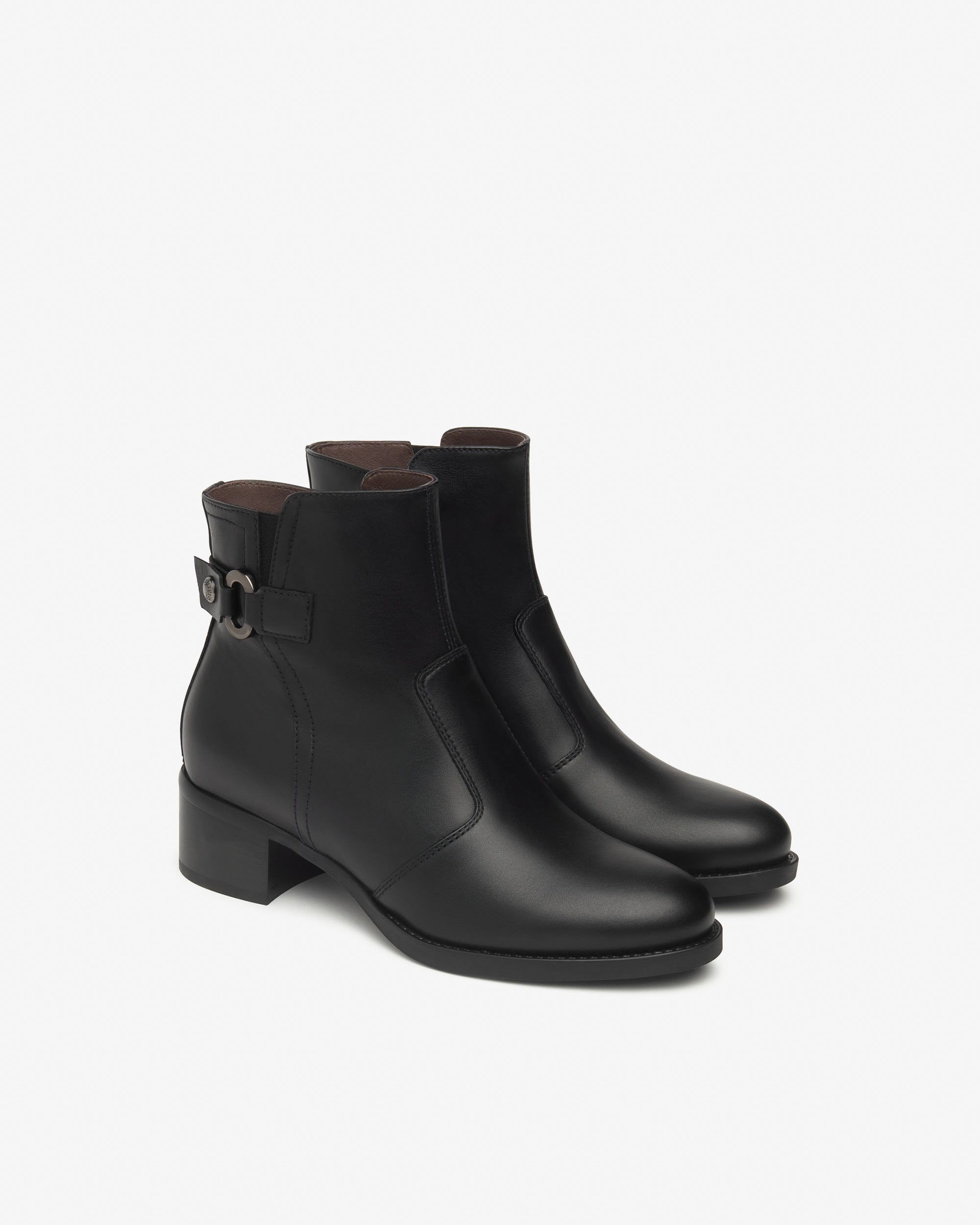  Damen-Ankle-Boots aus Leder