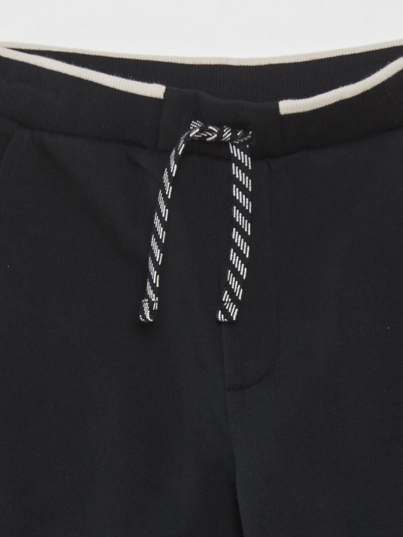 Pantalones deportivos - negros