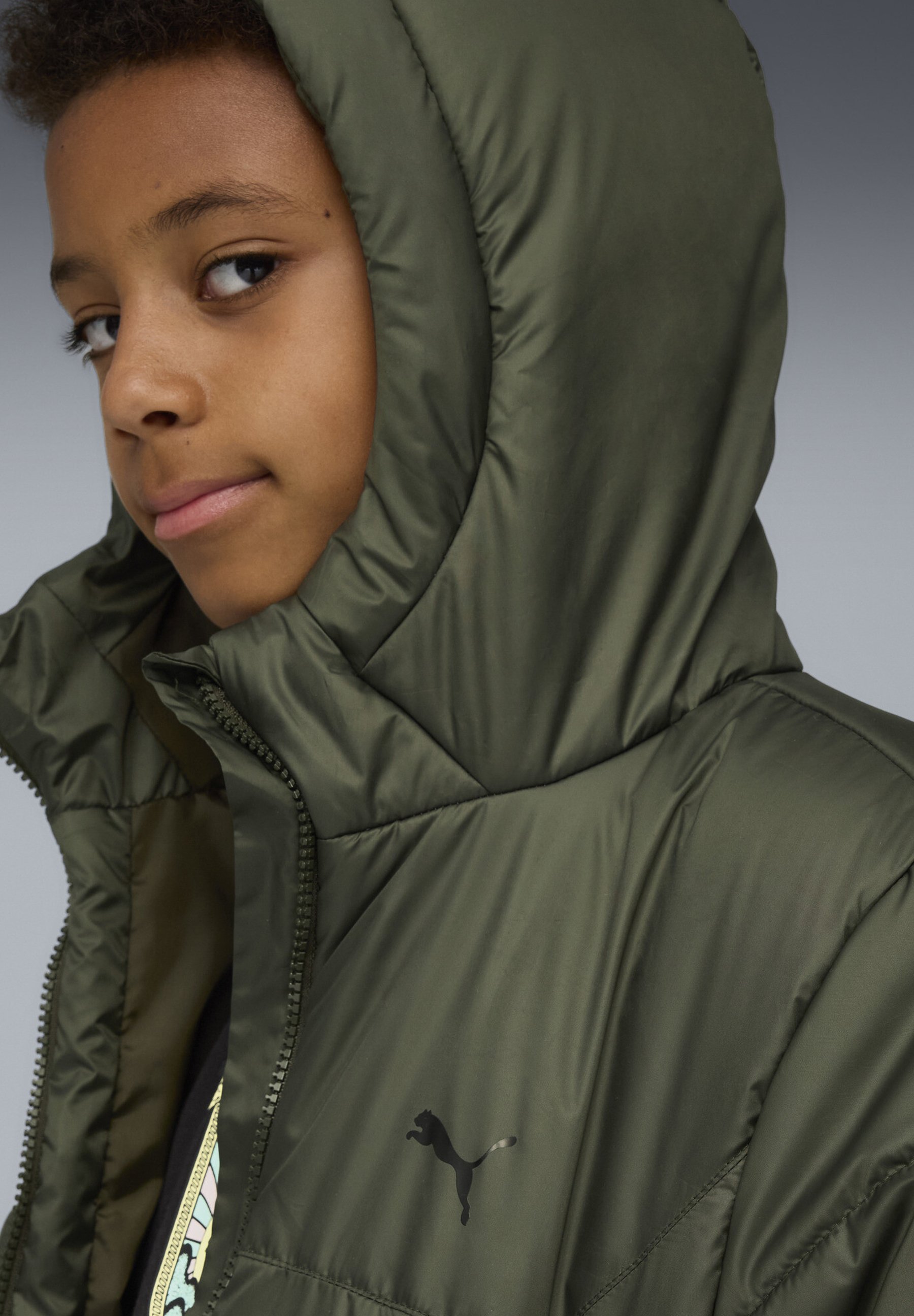 Puma gewatteerde winterjas met capuchon - donker olijfgroen