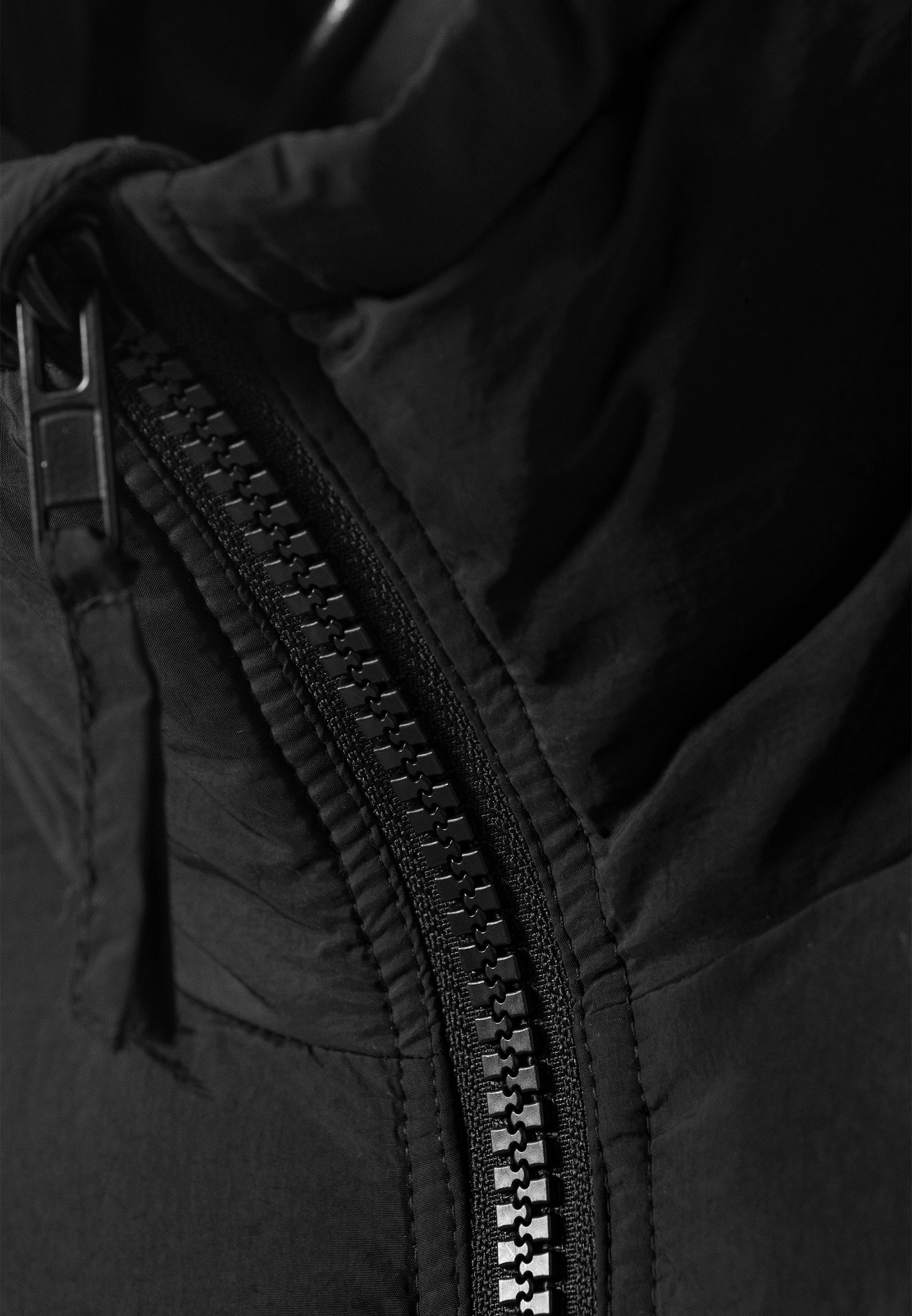 GIACCA IMBOTTITA PER GIORNI FERIALI - Giacca invernale - nero scuro