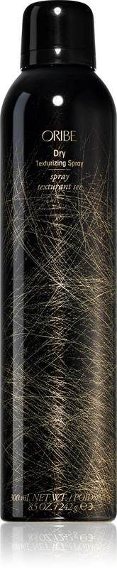 Oribe Dry Texturizing Spray, een ultralichte spray die volume aan de haarwortels geeft.