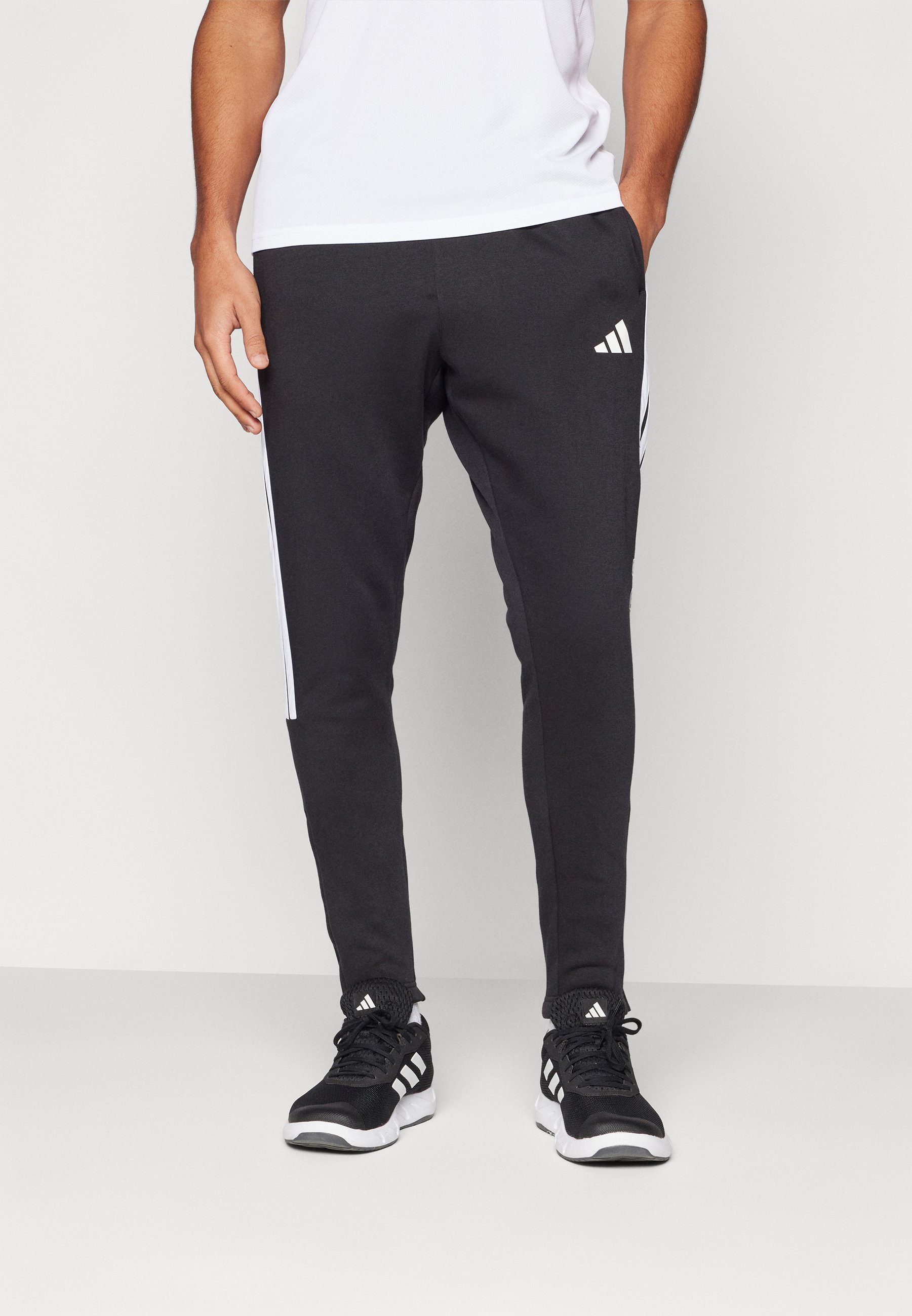 Adidas Sportswear HOUSE OF TIRO - Pantaloni della tuta - nero/bianco