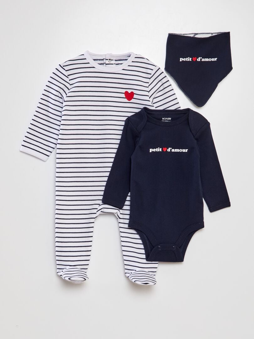 Conjunto de body, macacão e babador com estampa de coração para bebê - BRANCO