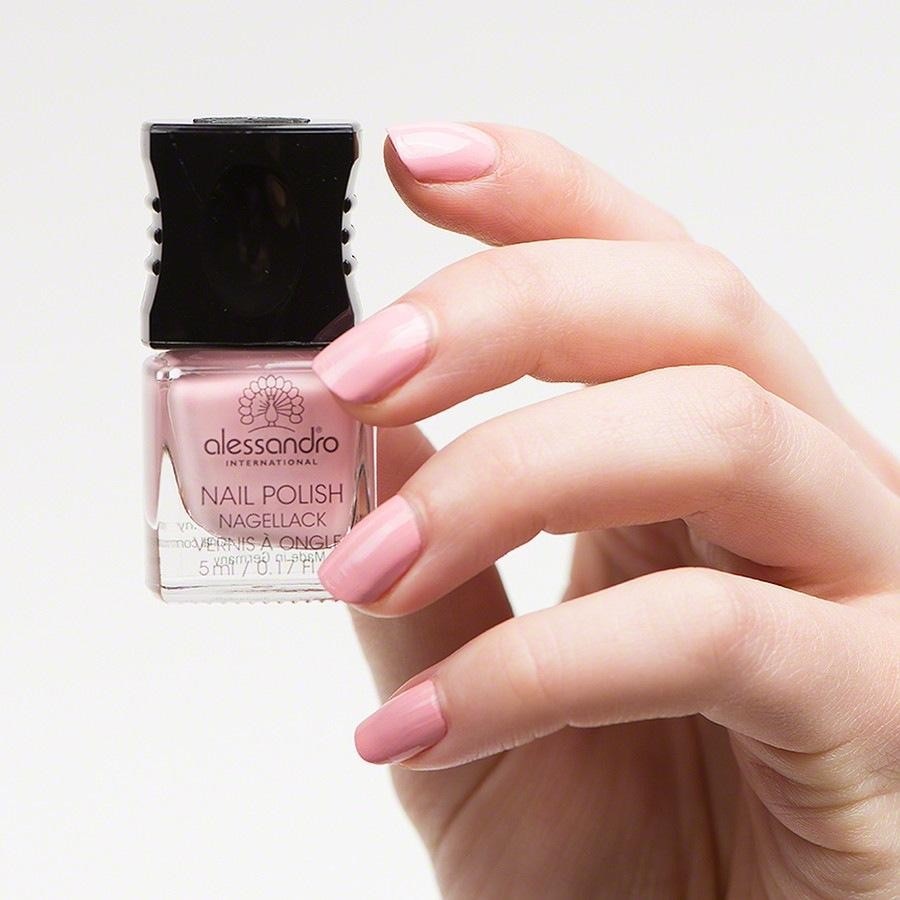 Alessandro Vernis à ongles 156 LUCKY LAVENDER 10ml