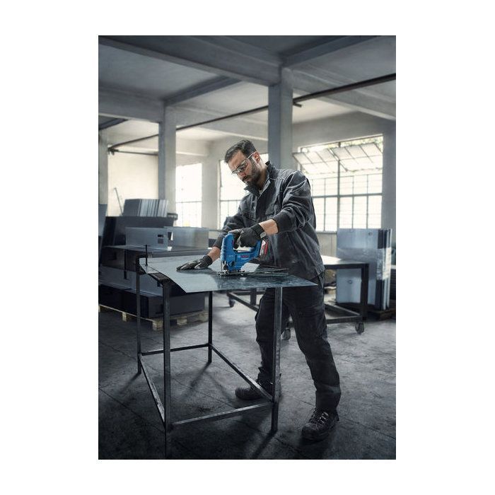 Jigsaw - BOSCH - GST 18V-95 B - Compact and lightweight - 4-position pendulum action - Brushless motor