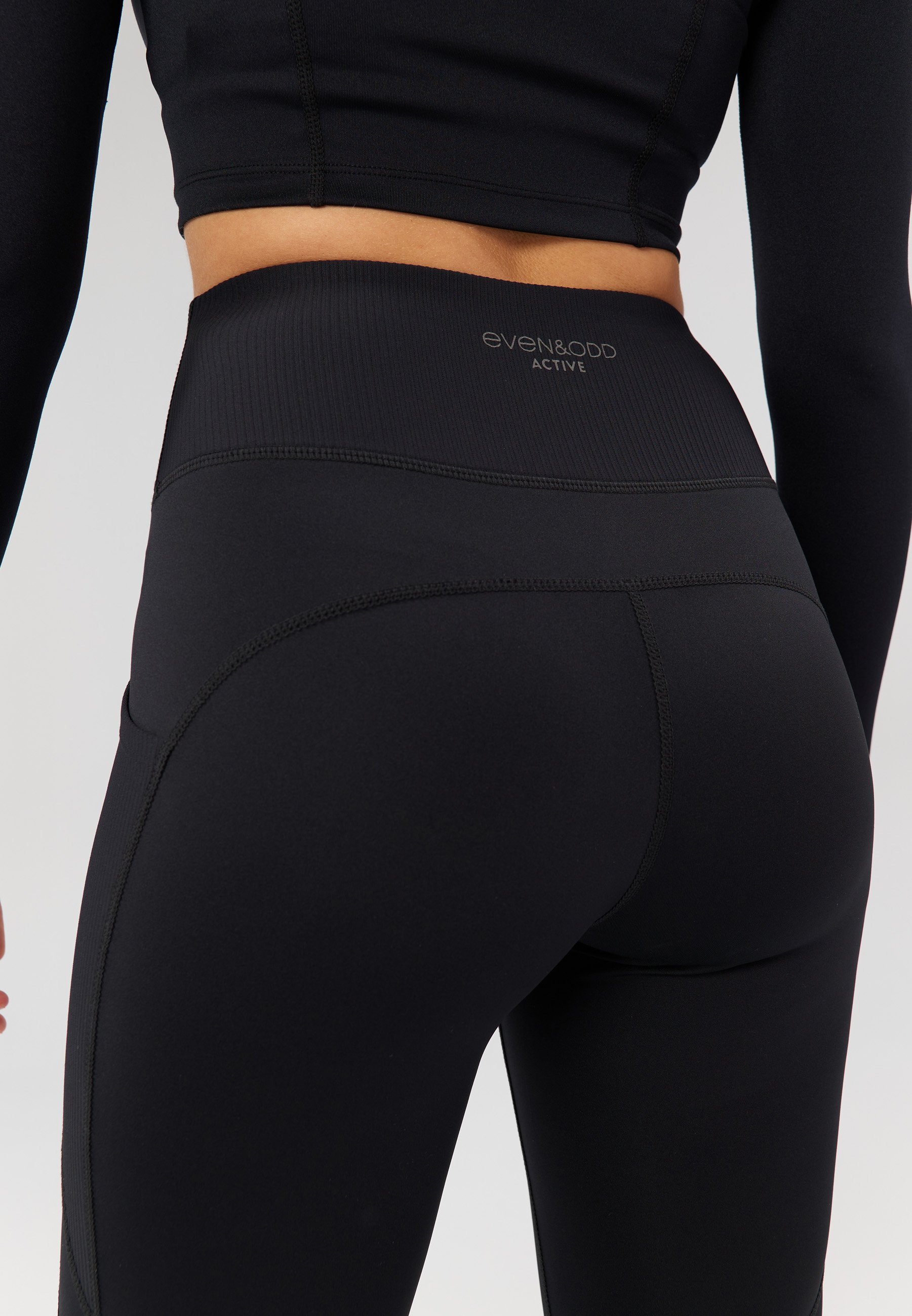Even&Odd active ESSENTIAL FULL LENGTH HIGH RISE LEGGINGS WITH SIDE POCKET - Legíny - black