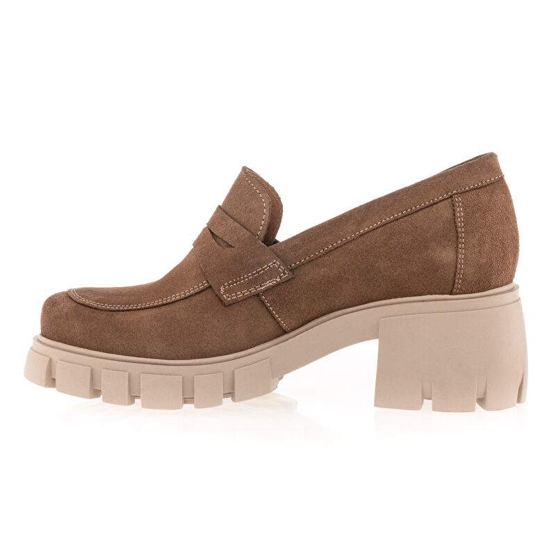 Naisten ruskeat loaferit/veneilykengät