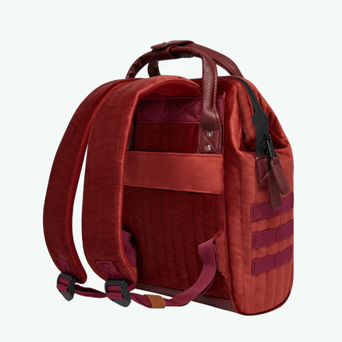Cabaia Adventurer Small Washington Red Backpack