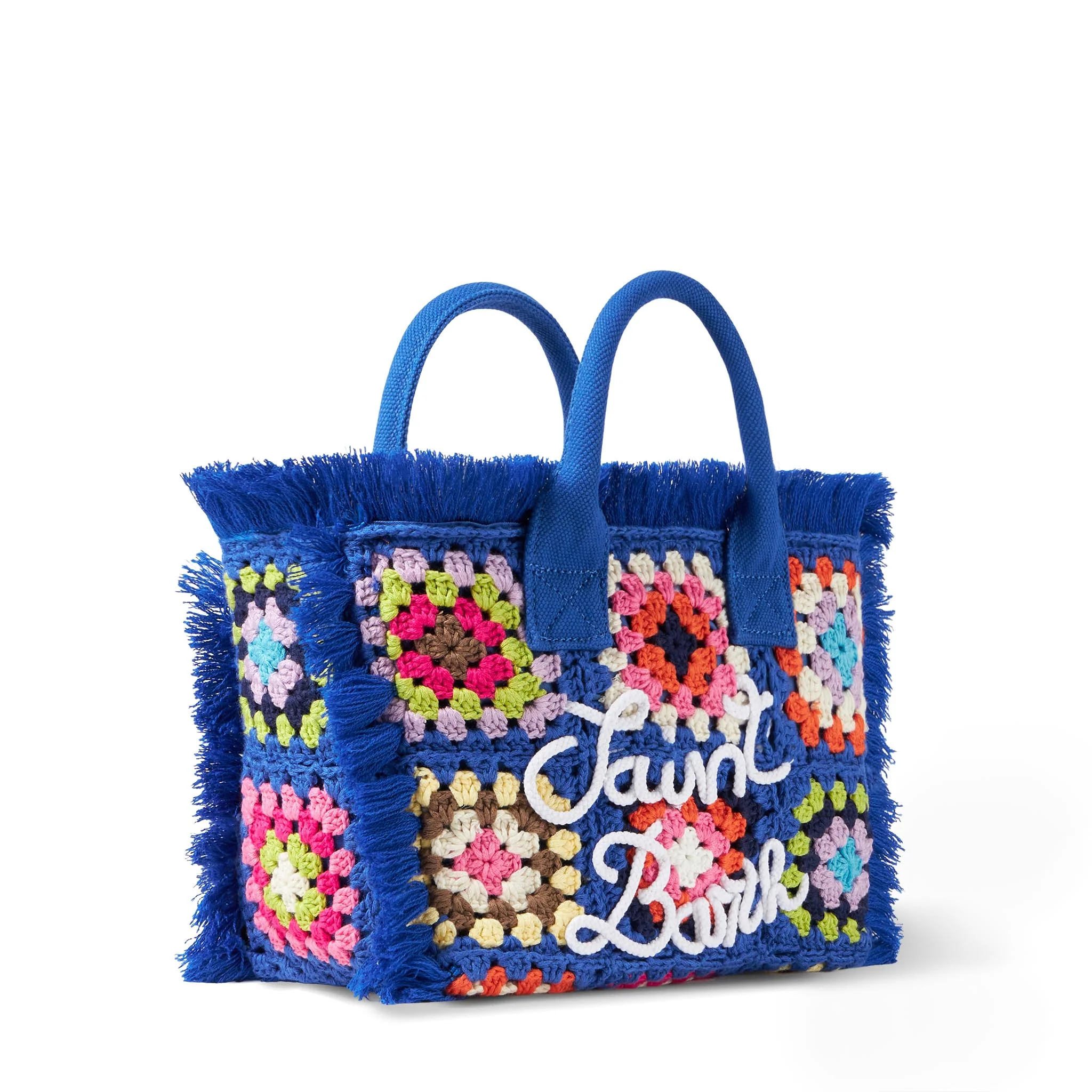 Colette Häkelhandtasche in Blau mit Saint Barth Logo | Reißverschlussklappe mit Metallverschluss & Innentasche mit Reißverschluss | 26 x 14 x 23 cm | 100 % Baumwolle | MC2 Saint Barth