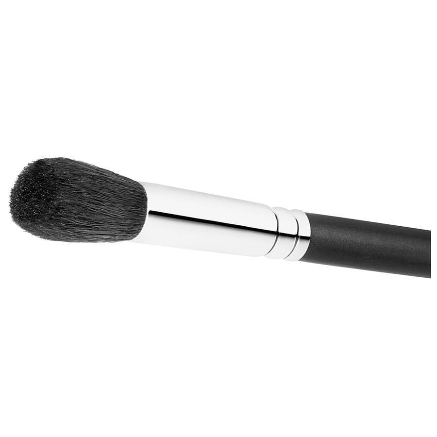 Malý kontúrovací štetec MAC Púder Brush 109S - 1 kus