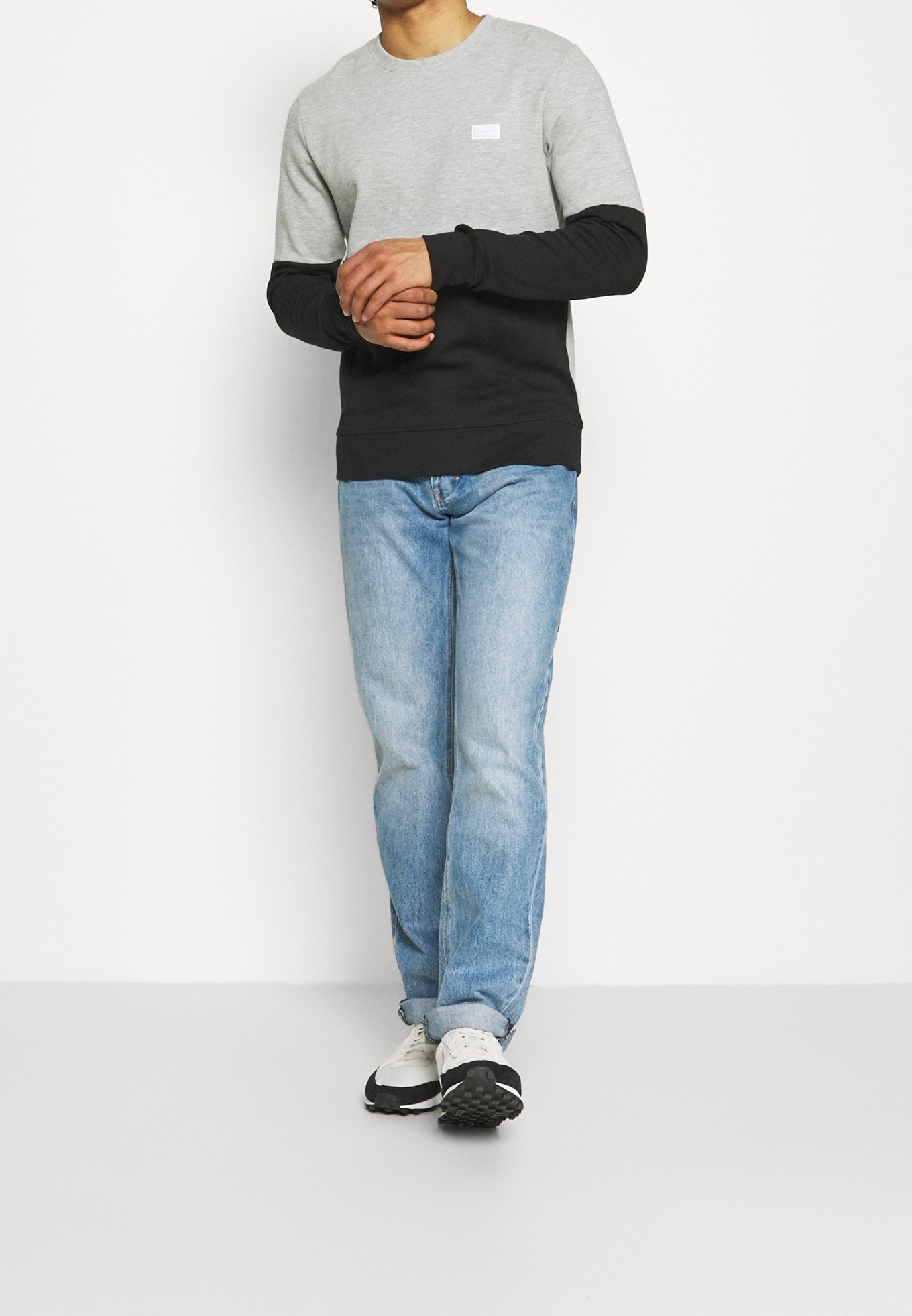 Blusa de manga comprida Jack & Jones - cinza claro mesclado