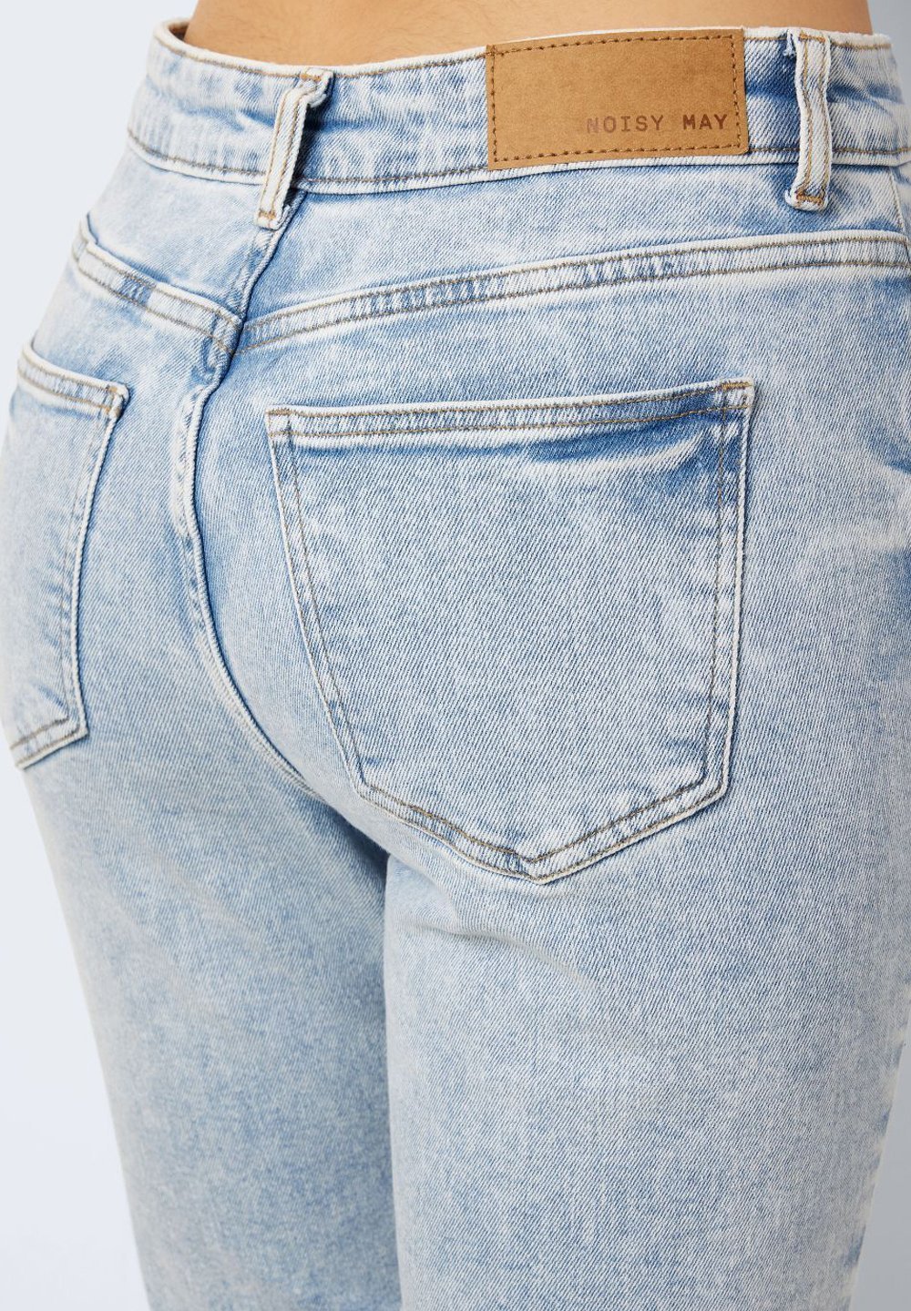 Noisy May NMMONI - Slim fit jeans - lichtblauwe denim