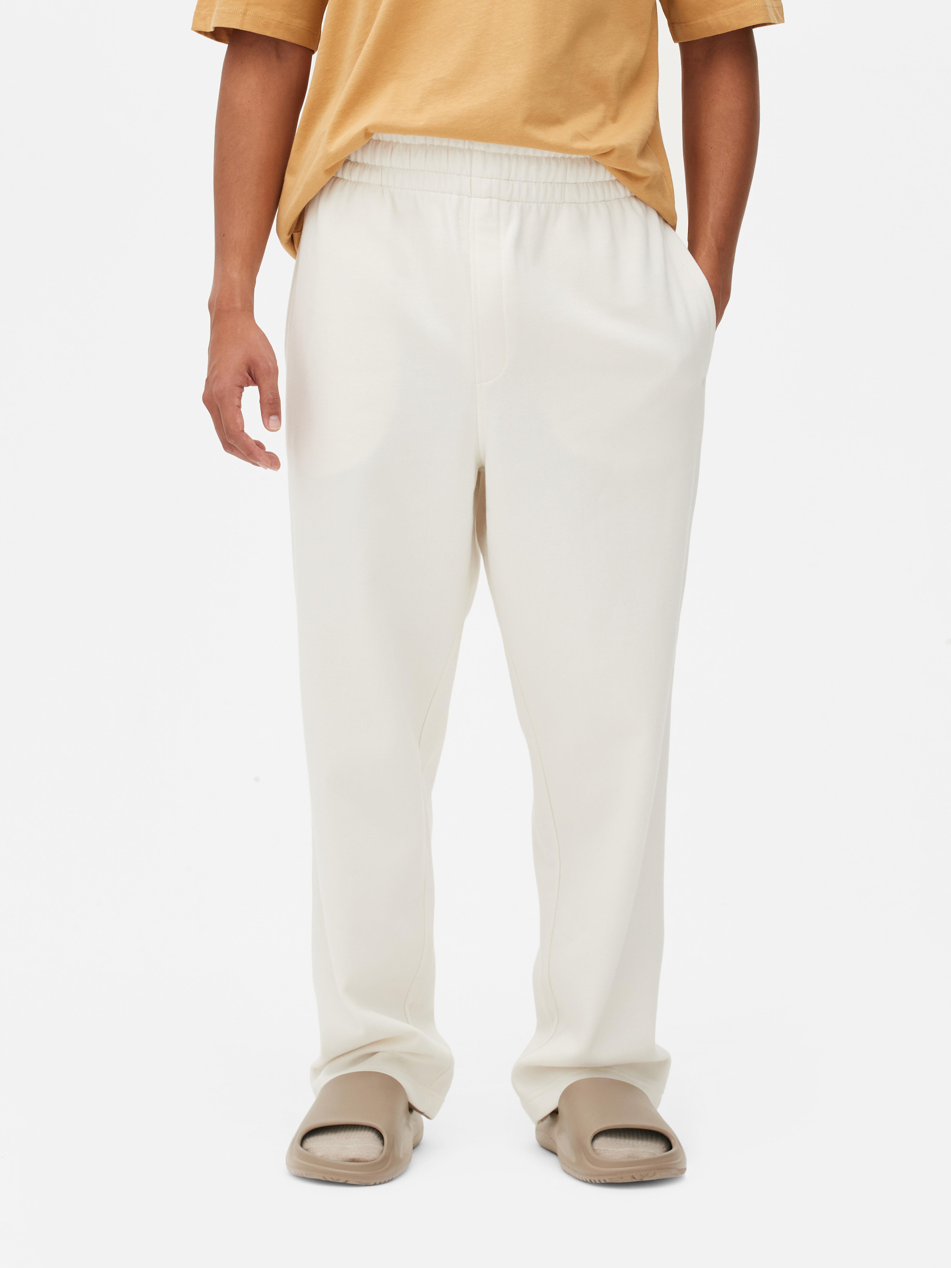 Pantaloni de trening rezistenți, simpli, cu croială dreaptă. Să trecem direct la subiect: acești pantaloni de trening sunt pur și simplu o necesitate.