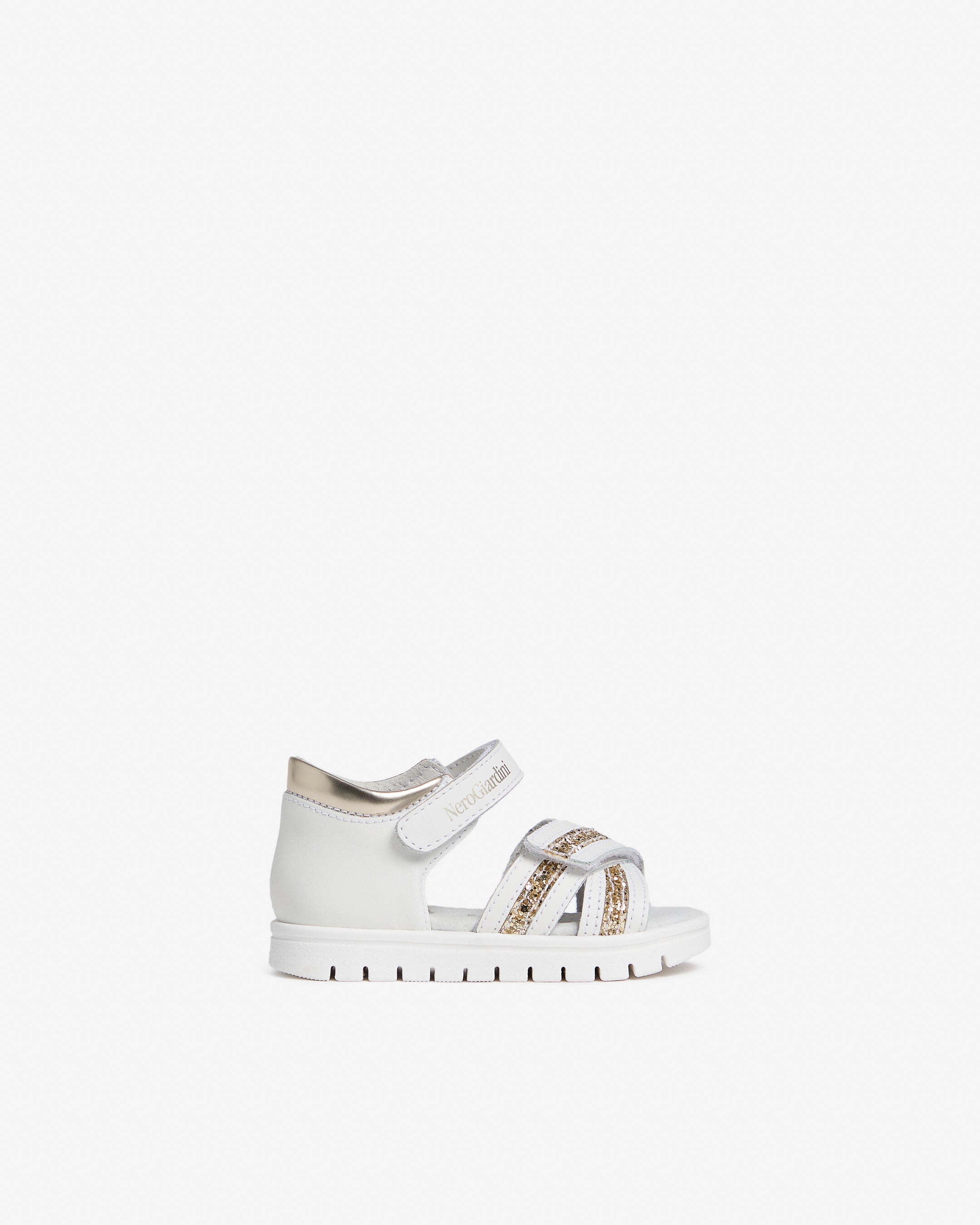  Sandalen für junge Mädchen aus Funktionsmaterial und Leder