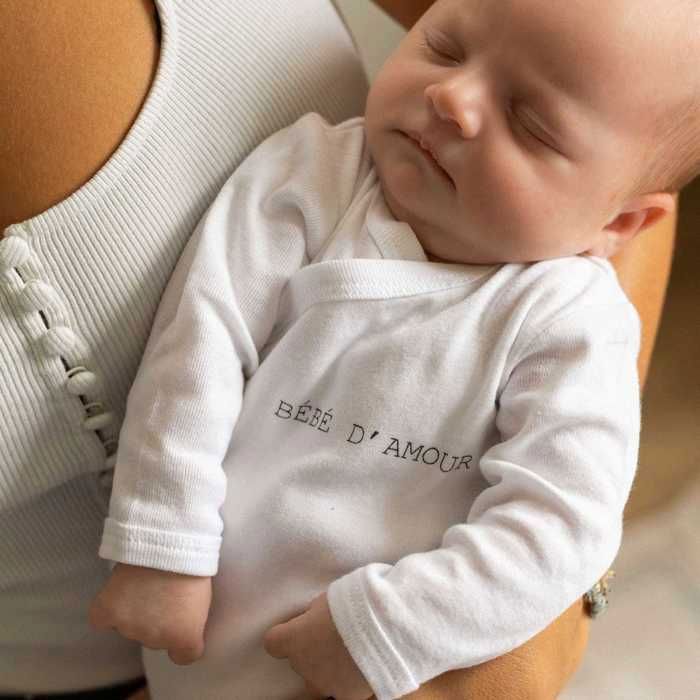 Trois Kilos Sept Body naissance - Bébé d'Amour