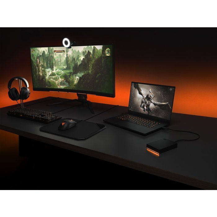 Disco rígido externo - SEAGATE - Game Drive FireCuda STKL5000400 - 5 TB - 3.2 Gen 1 - Preto