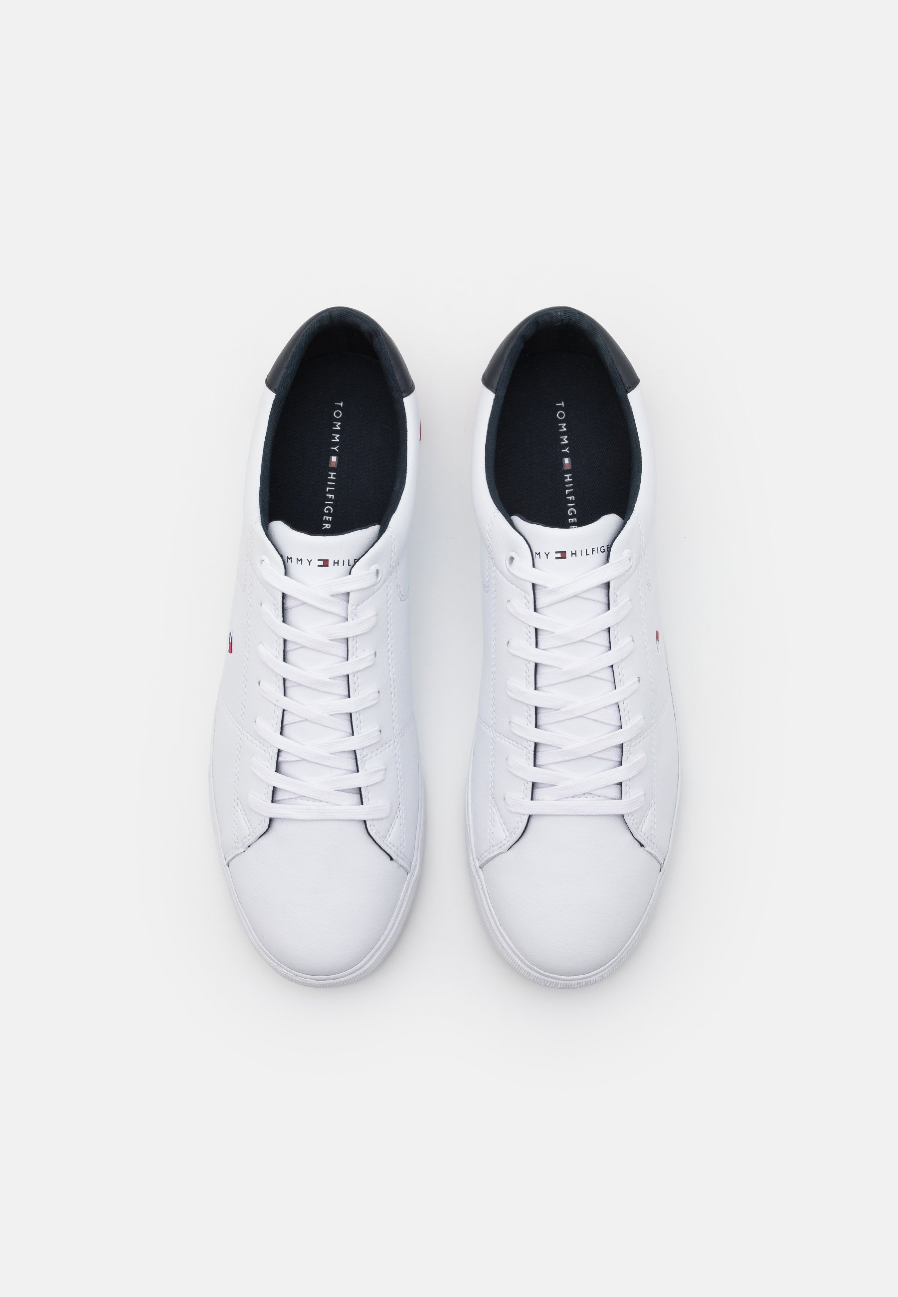 Baskets Tommy Hilfiger ESSENTIAL - blanches